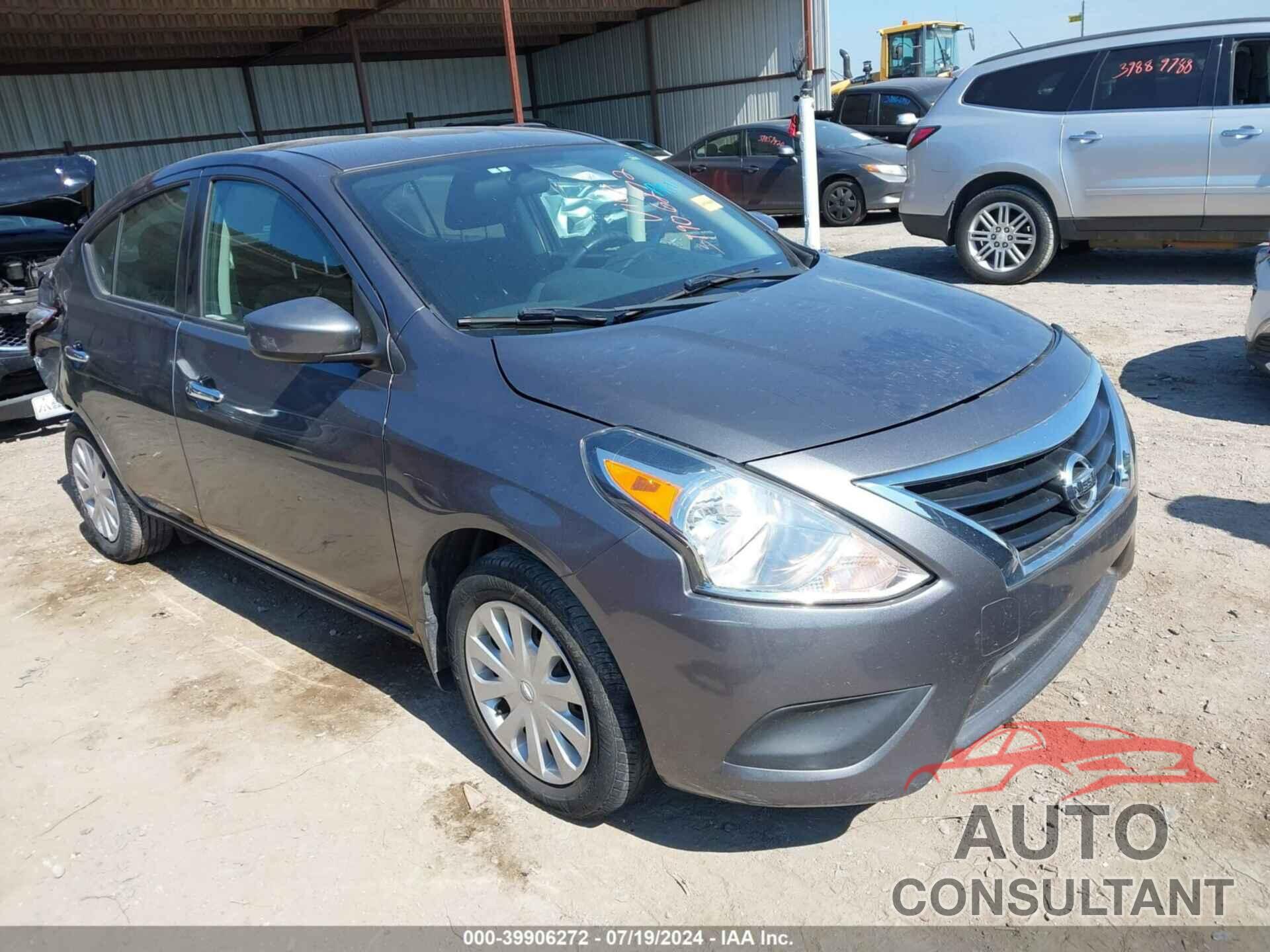 NISSAN VERSA 2019 - 3N1CN7AP9KL818600