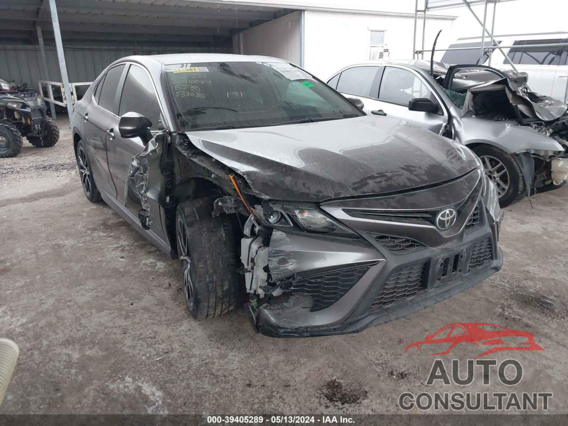 TOYOTA CAMRY 2021 - 4T1G11AK0MU538080