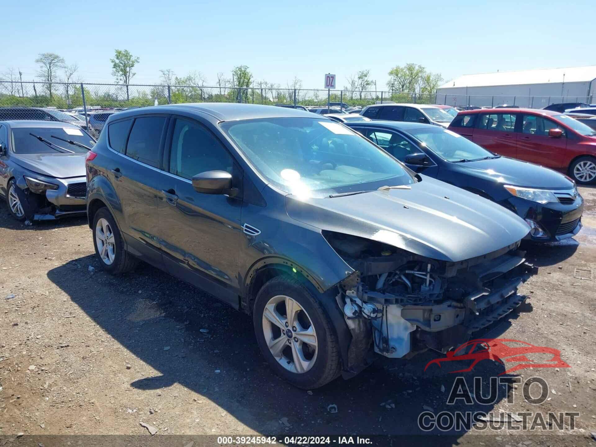 FORD ESCAPE 2016 - 1FMCU0GX1GUB34387