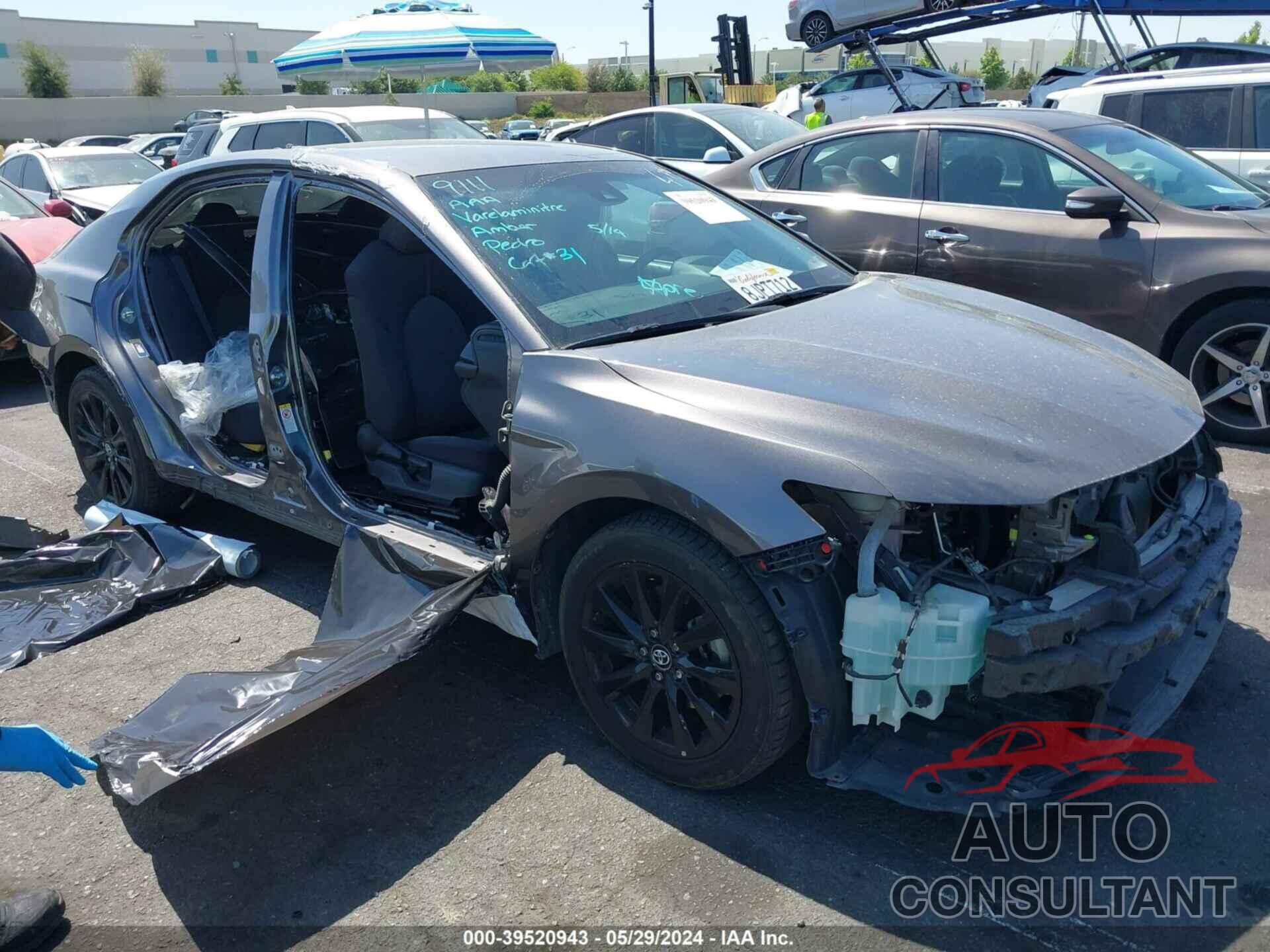 TOYOTA CAMRY 2019 - 4T1B11HKXKU228631