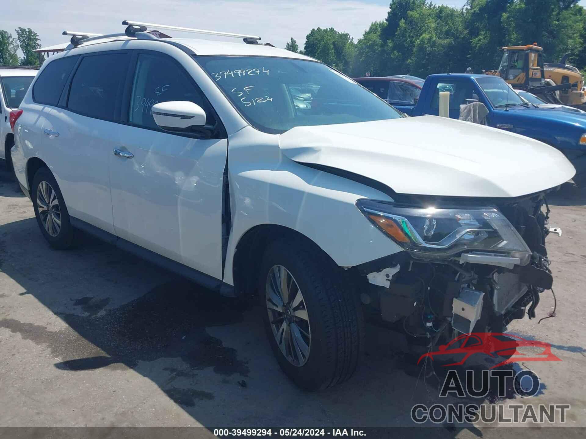 NISSAN PATHFINDER 2019 - 5N1DR2MM5KC591584