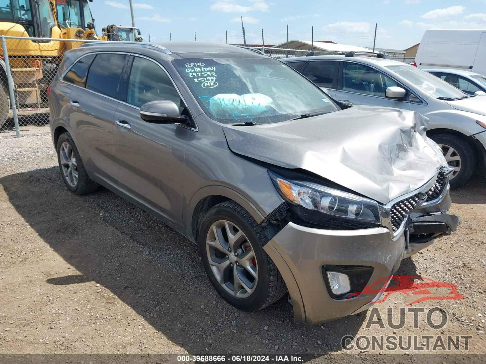 KIA SORENTO 2016 - 5XYPK4A59GG004904