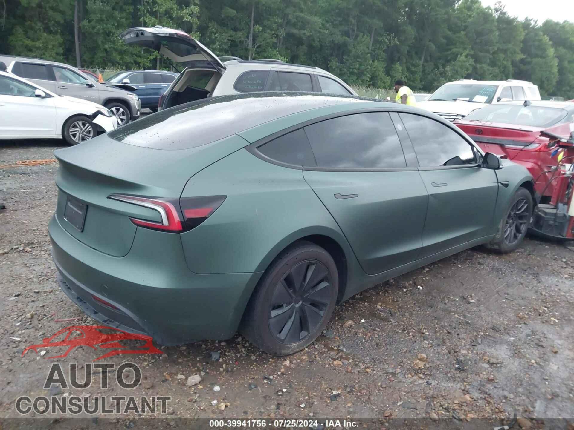 TESLA MODEL 3 2024 - 5YJ3E1EA0RF734836