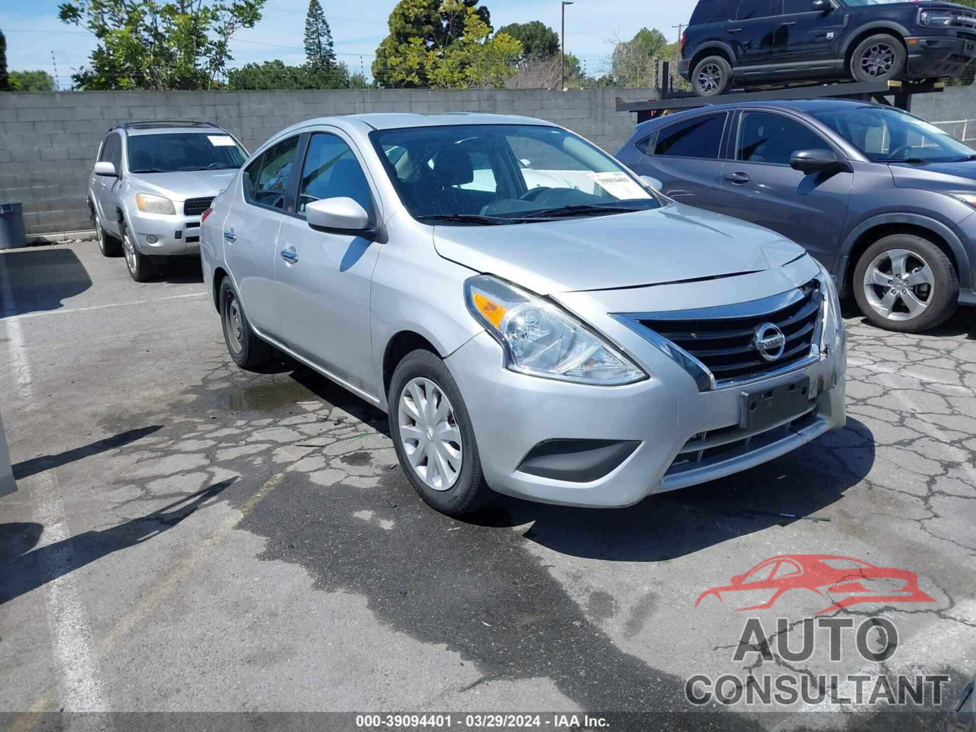 NISSAN VERSA 2017 - 3N1CN7AP5HK424008