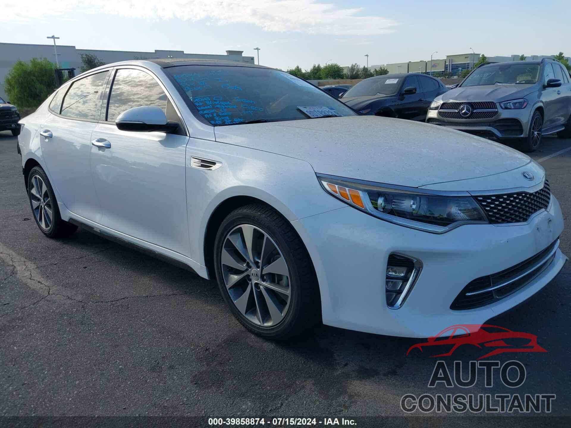 KIA OPTIMA 2018 - 5XXGT4L36JG256131