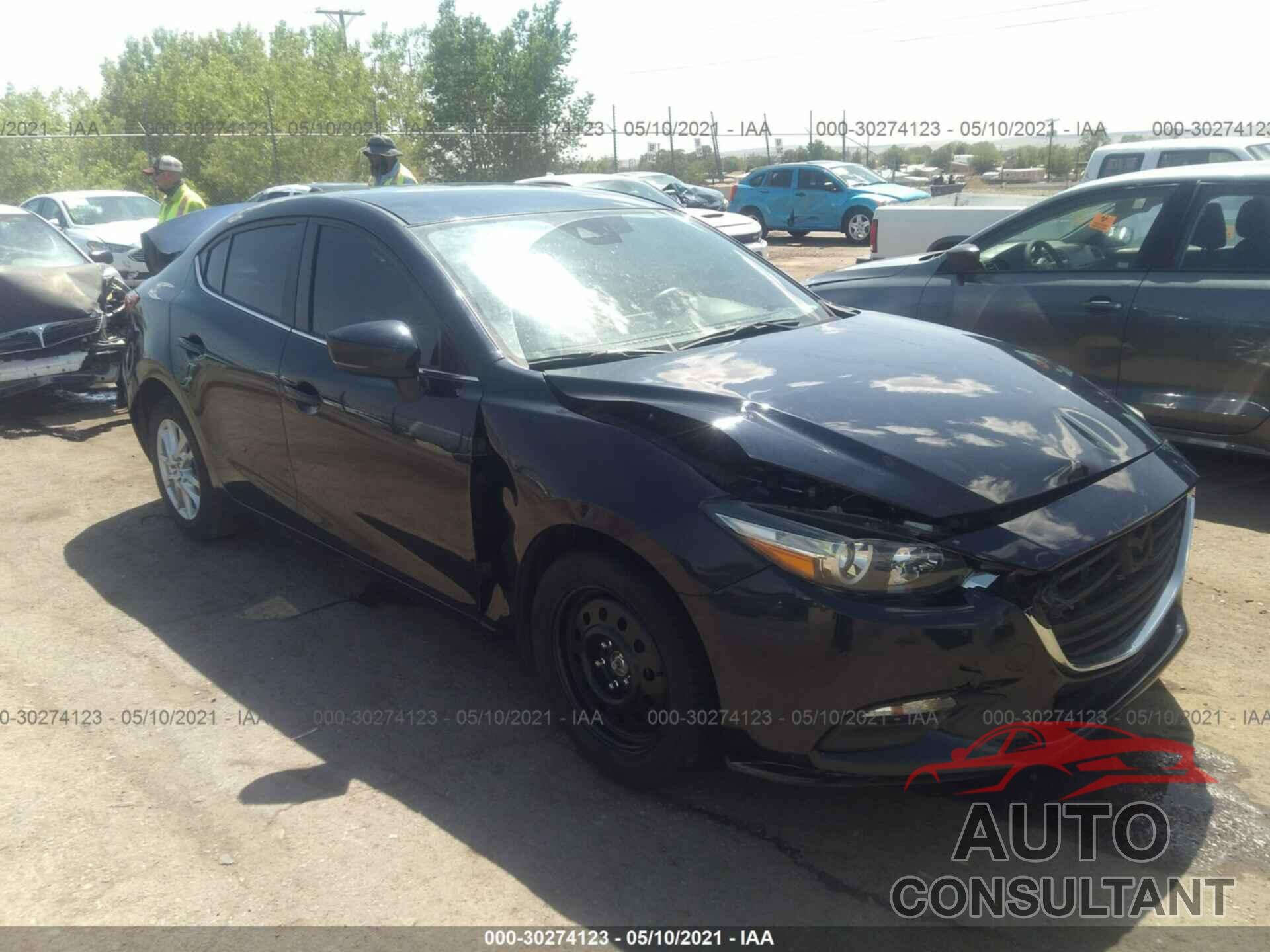 MAZDA MAZDA3 4-DOOR 2018 - 3MZBN1U76JM261023