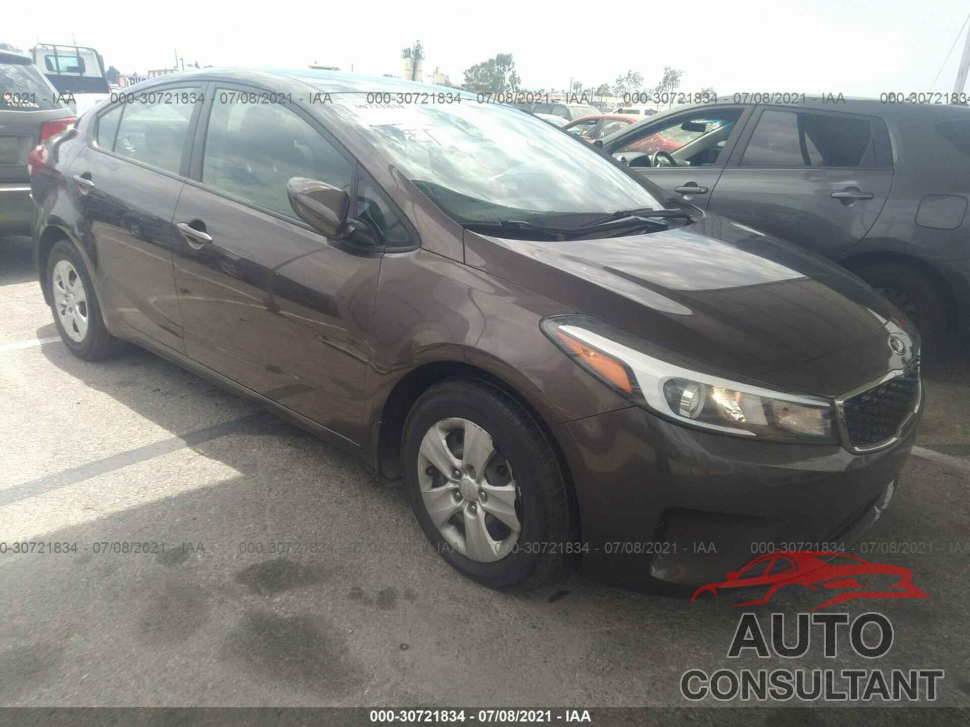 KIA FORTE 2017 - 3KPFK4A71HE134347