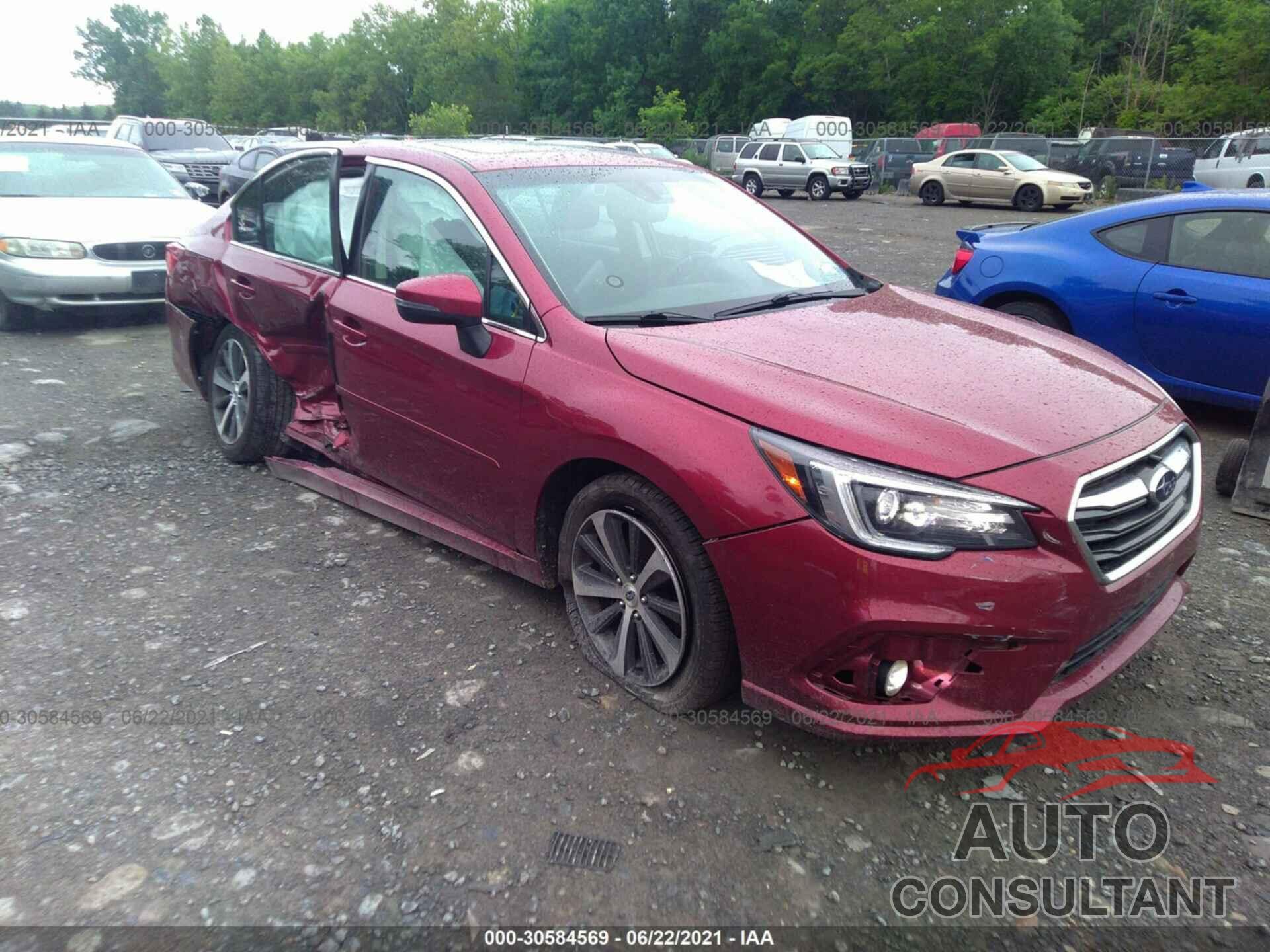 SUBARU LEGACY 2018 - 4S3BNEN6XJ3007915