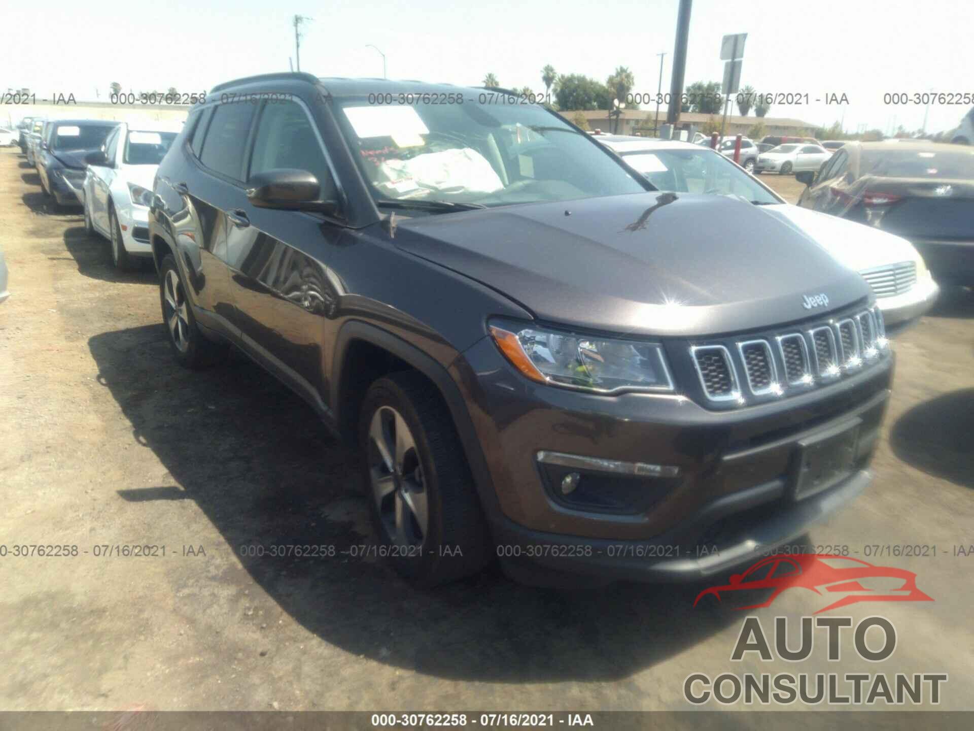 JEEP COMPASS 2018 - 3C4NJDBB7JT175813