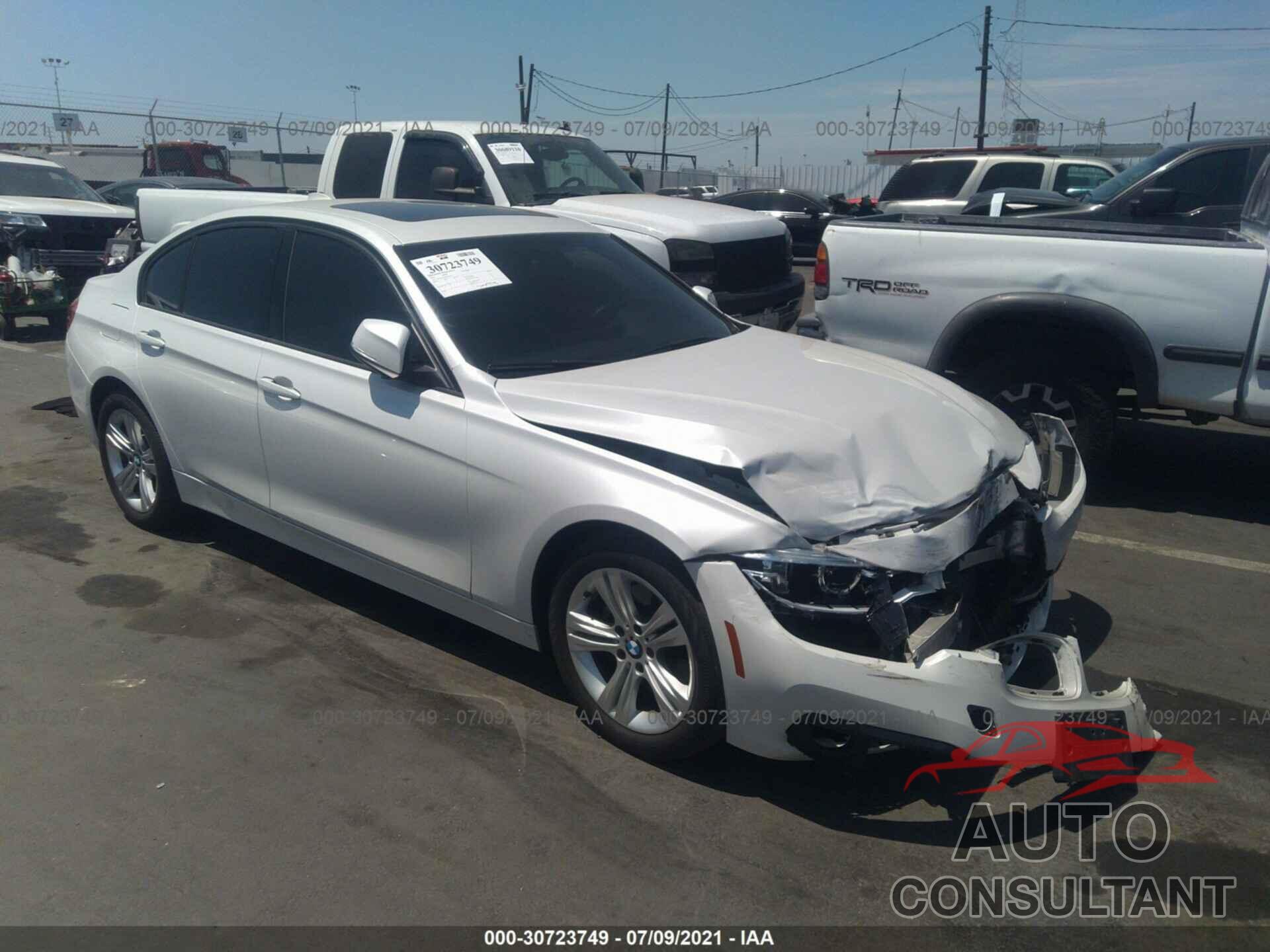 BMW 3 SERIES 2016 - WBA8E9G50GNT87072