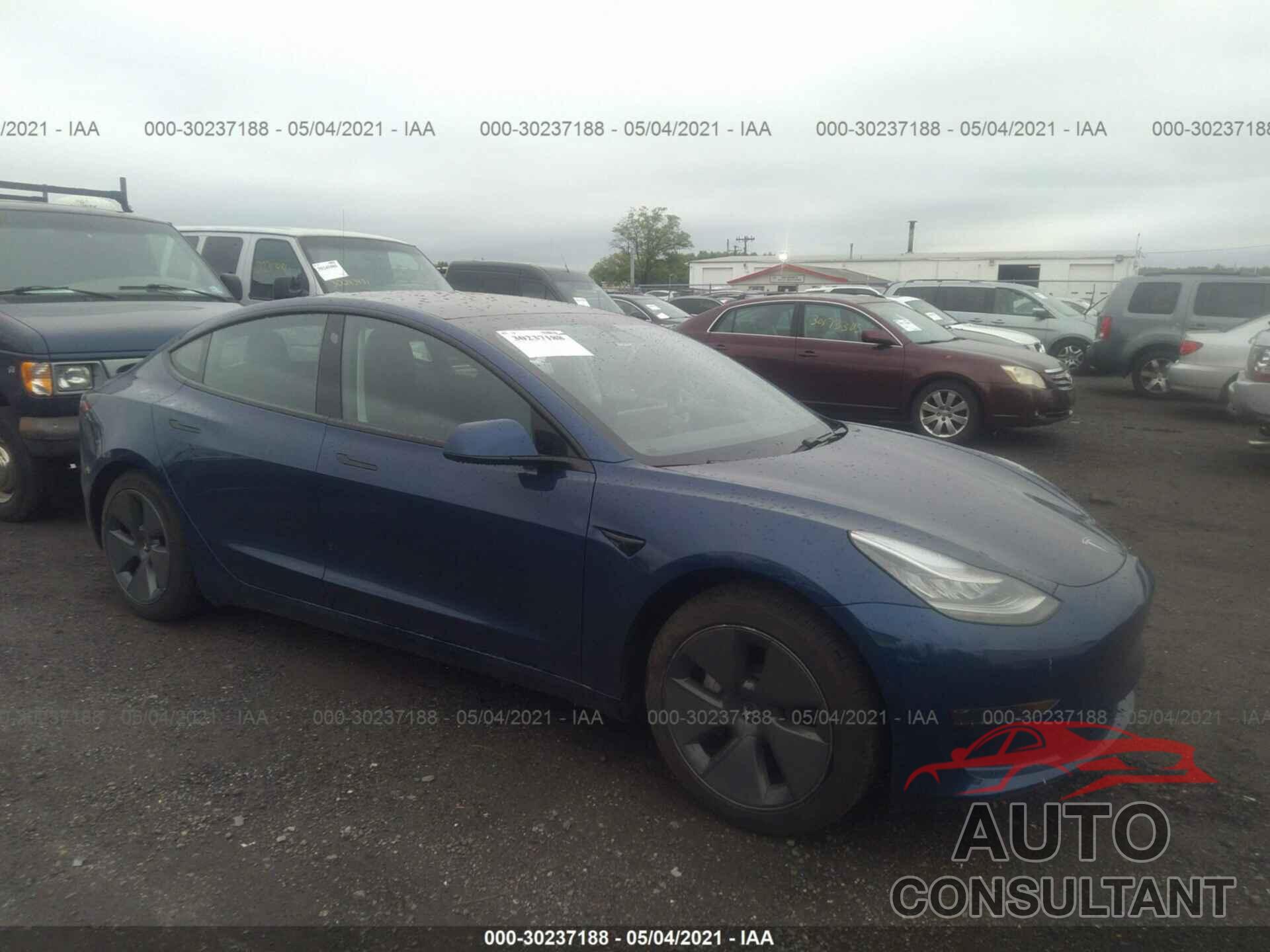 TESLA MODEL 3 2021 - 5YJ3E1EA8MF859401