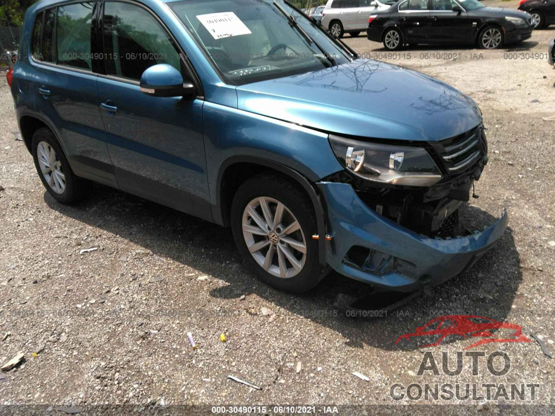 VOLKSWAGEN TIGUAN 2017 - WVGBV7AX8HK047710