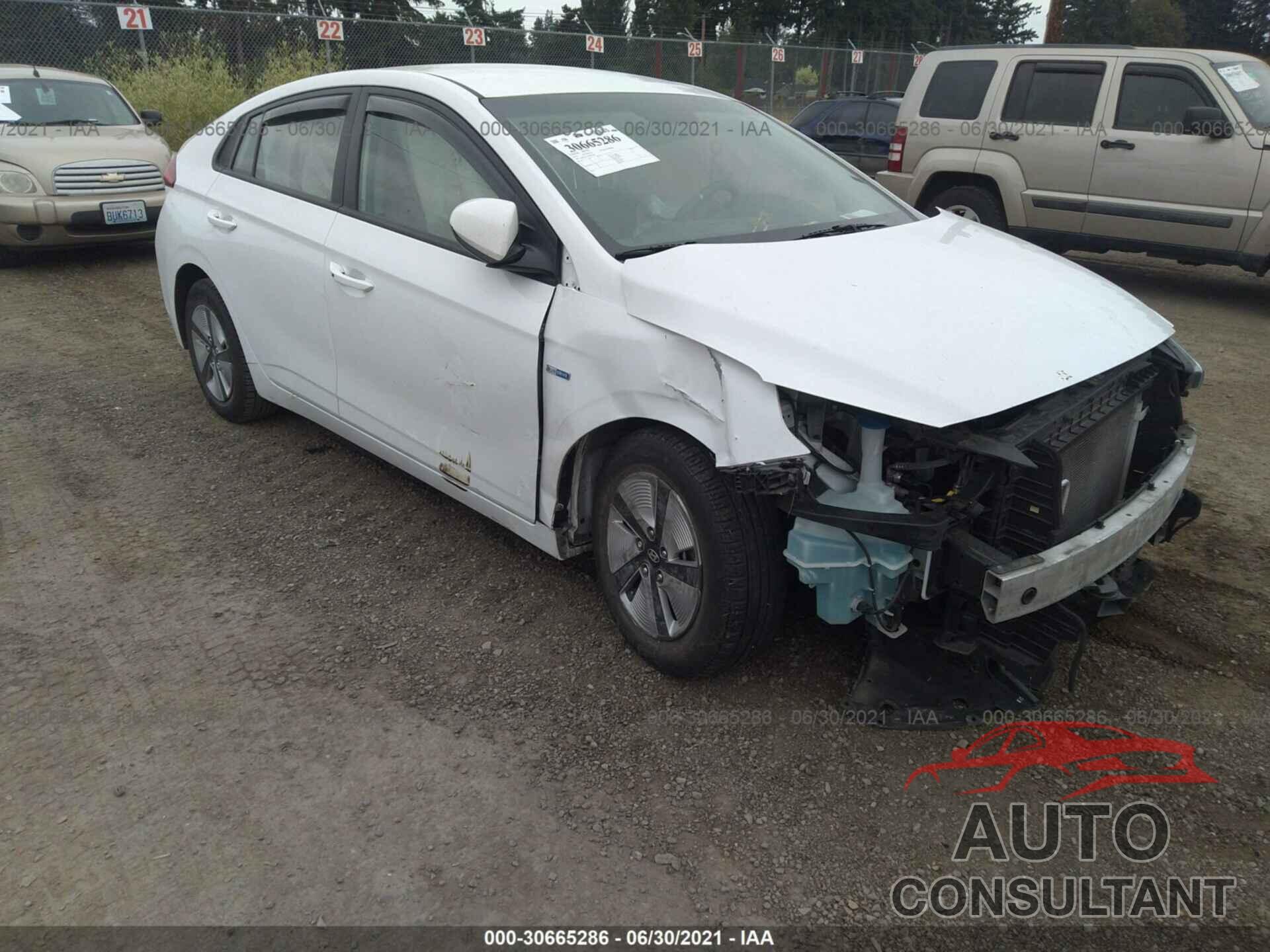 HYUNDAI IONIQ HYBRID 2018 - KMHC65LC3JU091348