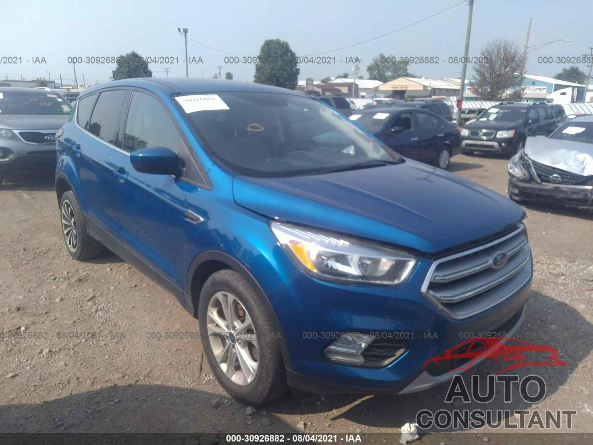 FORD ESCAPE 2017 - 1FMCU0GDXHUA80322