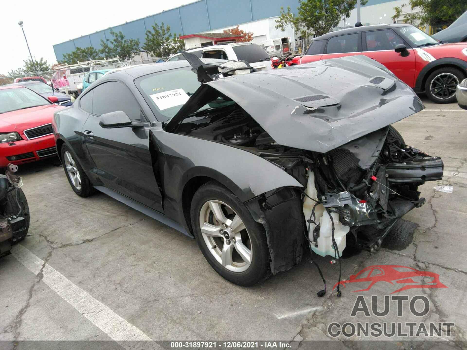 FORD MUSTANG 2018 - 1FA6P8TH5J5162092