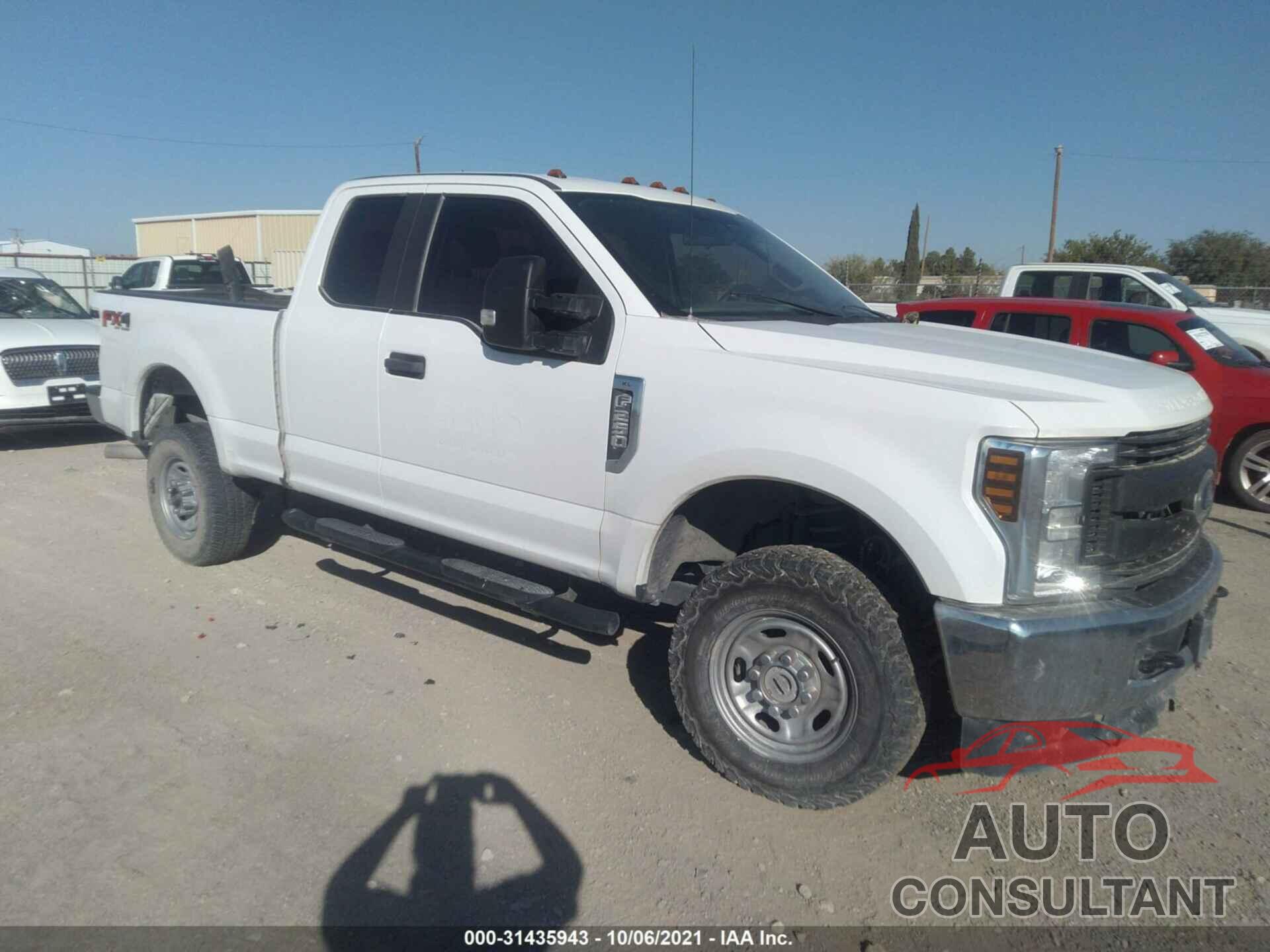 FORD SUPER DUTY F-250 SRW 2018 - 1FT7X2B63JEB49885