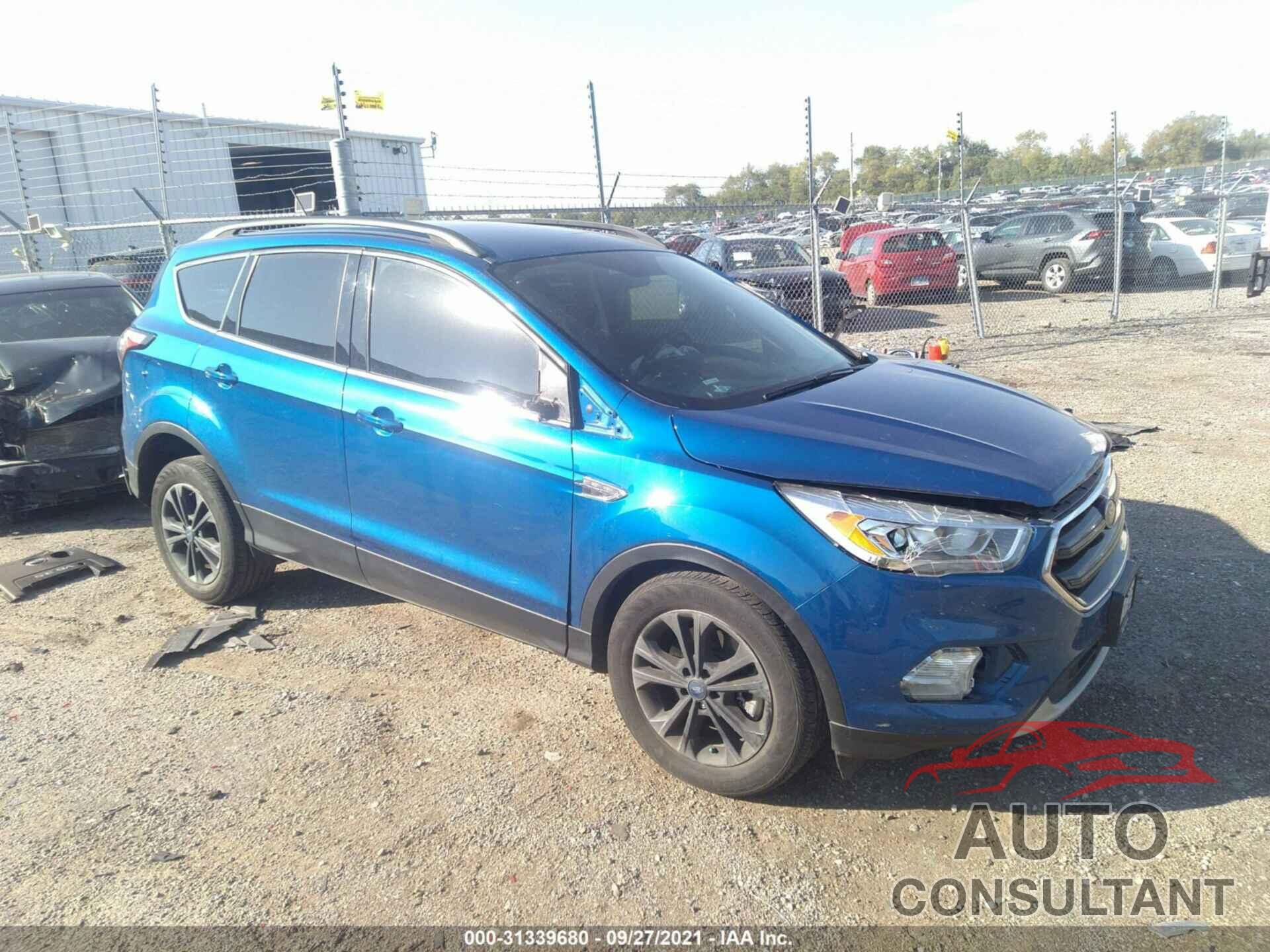 FORD ESCAPE 2018 - 1FMCU9HD1JUB43364