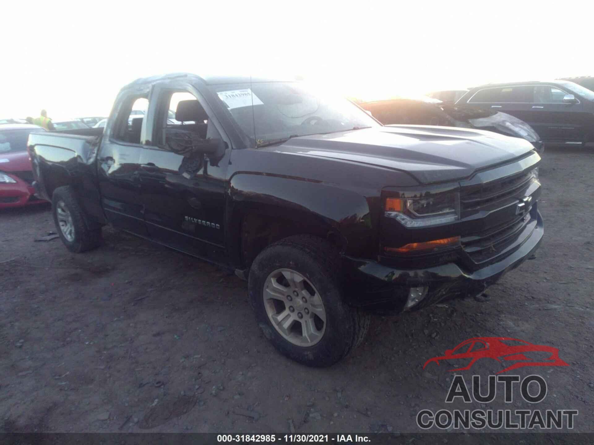 CHEVROLET SILVERADO 1500 2017 - 1GCVKREH2HZ139718