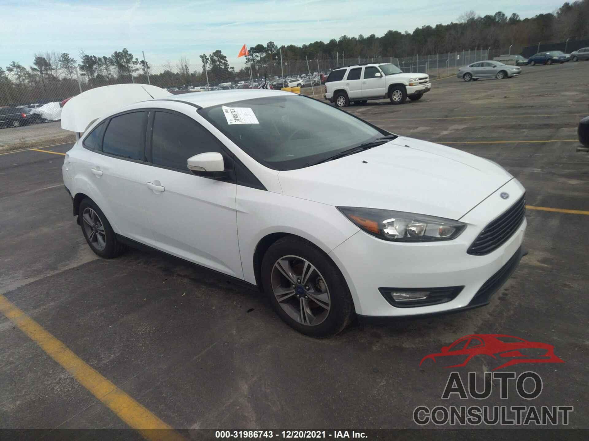 FORD FOCUS 2017 - 1FADP3FE0HL337284