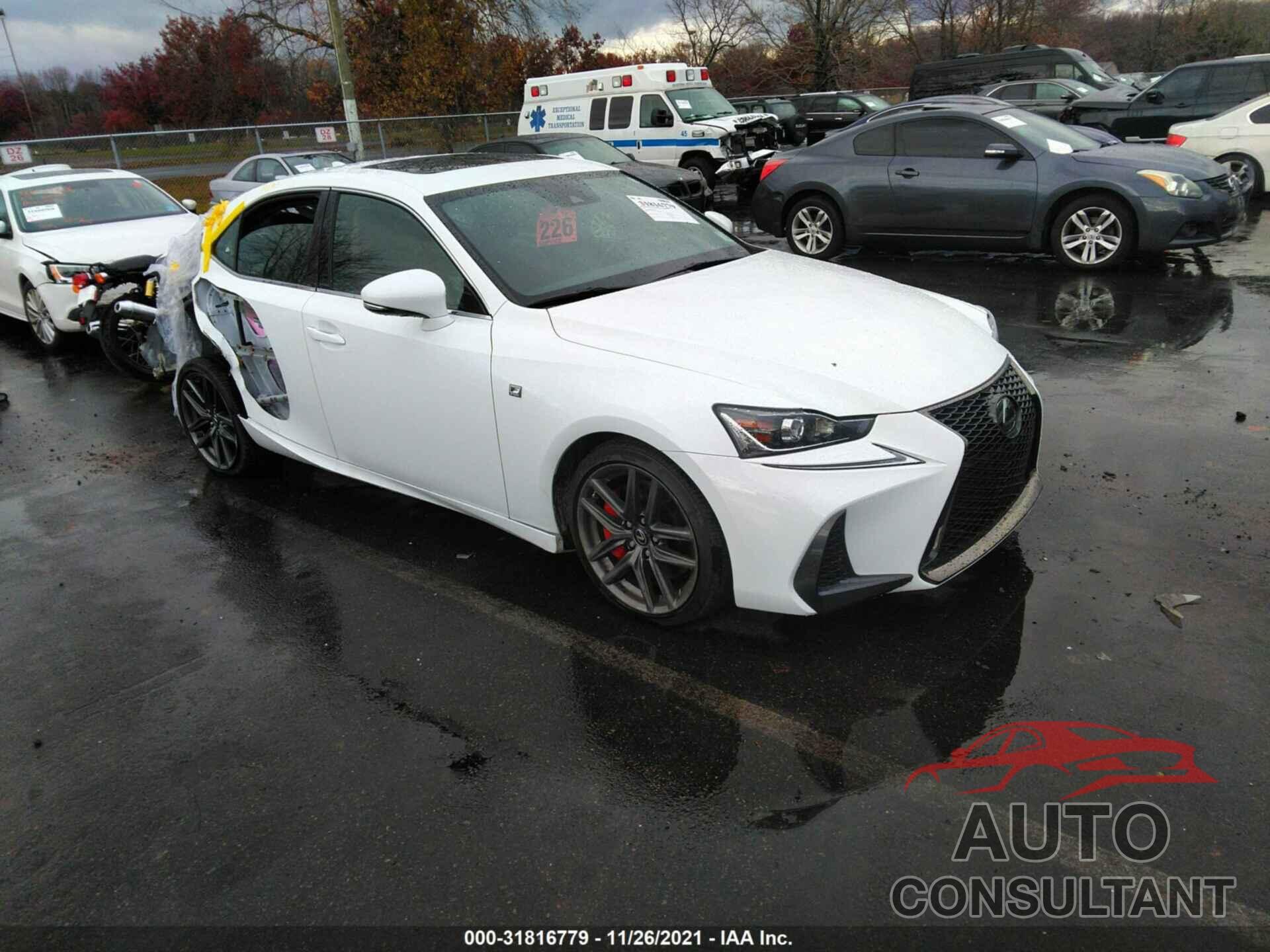 LEXUS IS 2018 - JTHC81D22J5031681