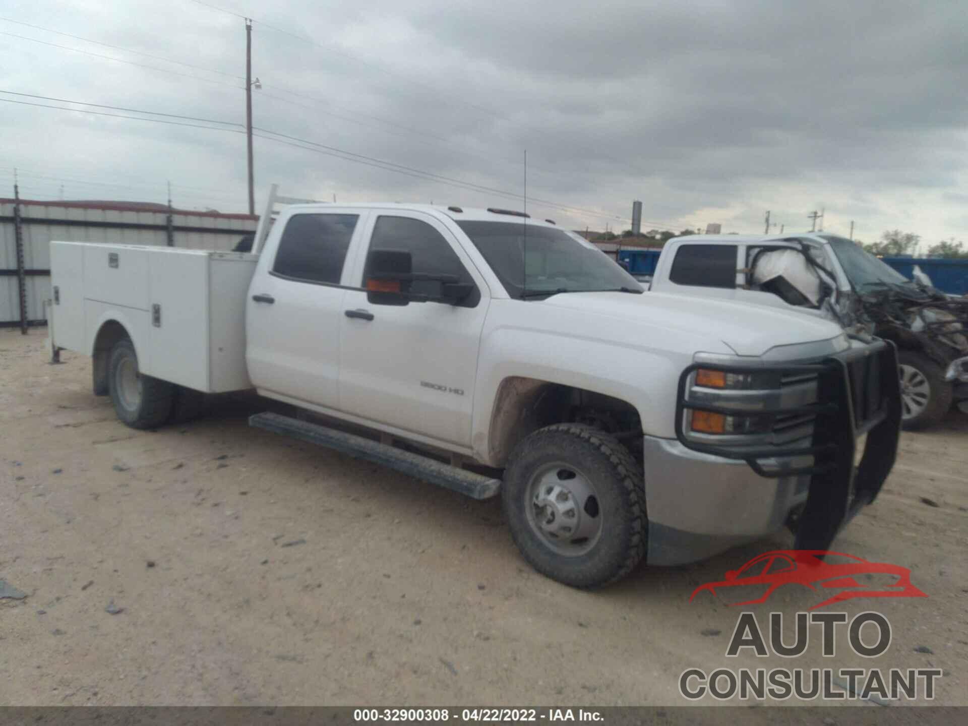 CHEVROLET SILVERADO 3500HD 2018 - 1GB4KYCG2JF169569