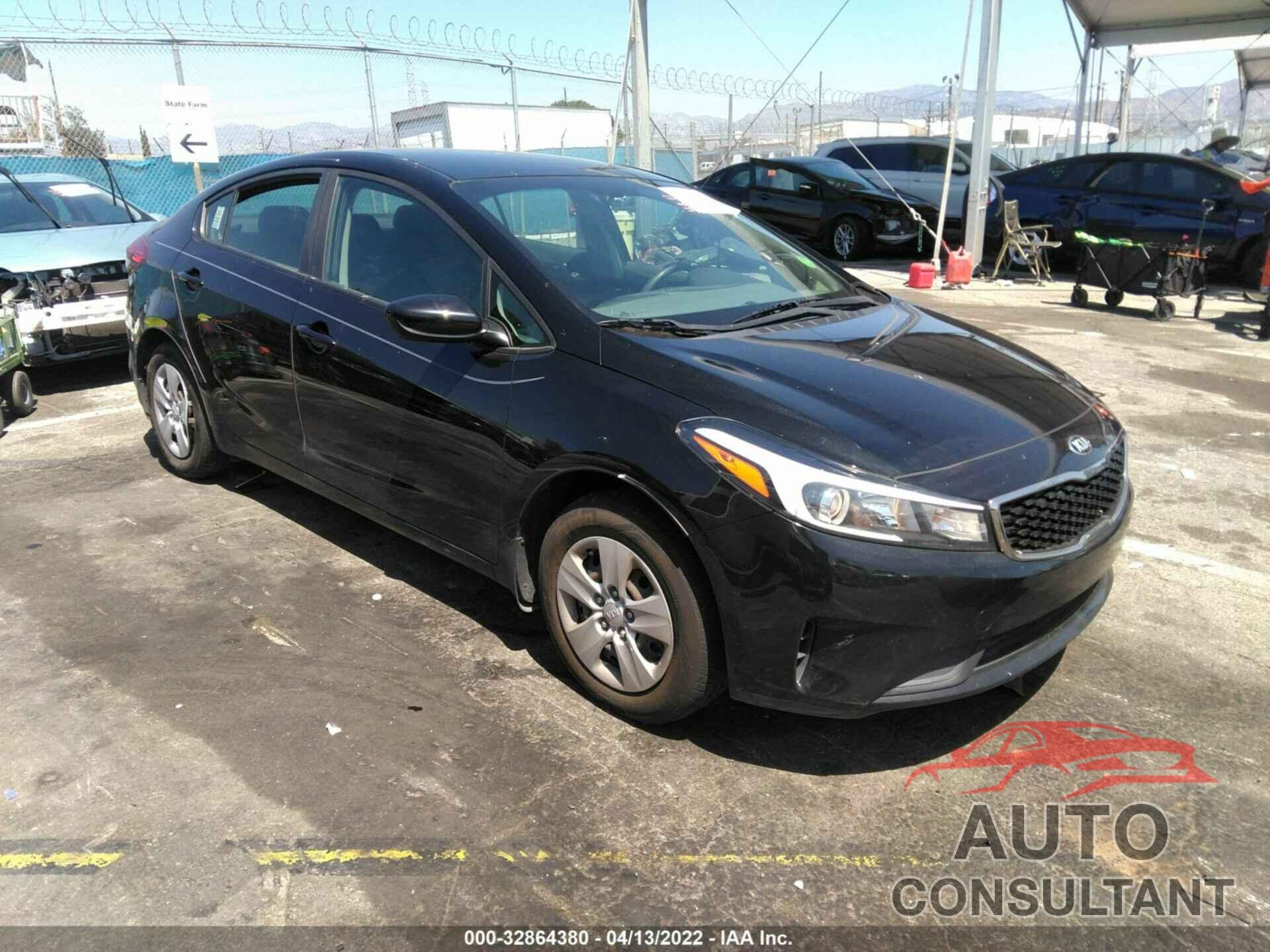 KIA FORTE 2017 - 3KPFK4A76HE108228