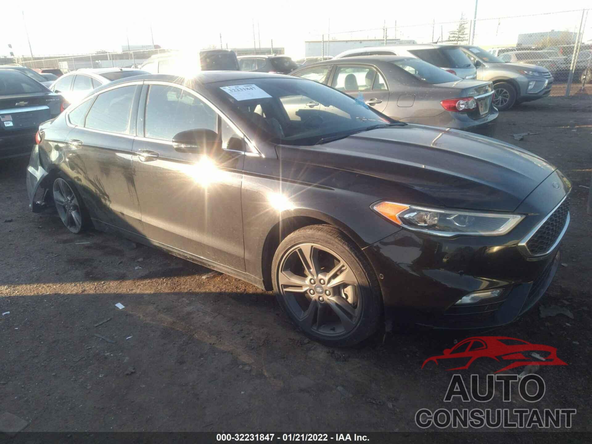 FORD FUSION 2019 - 3FA6P0VP8KR166657