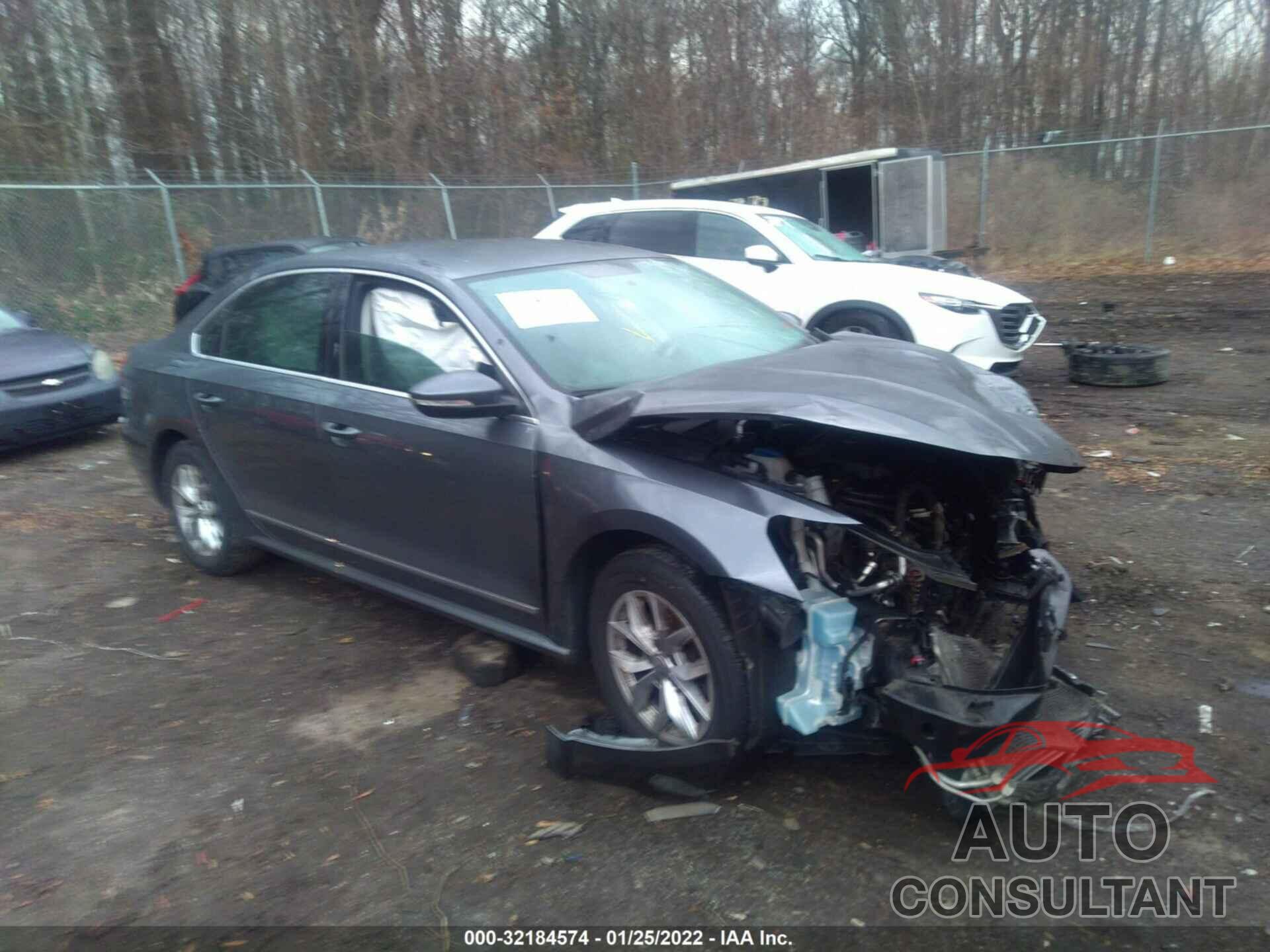 VOLKSWAGEN PASSAT 2017 - 1VWAT7A31HC060809