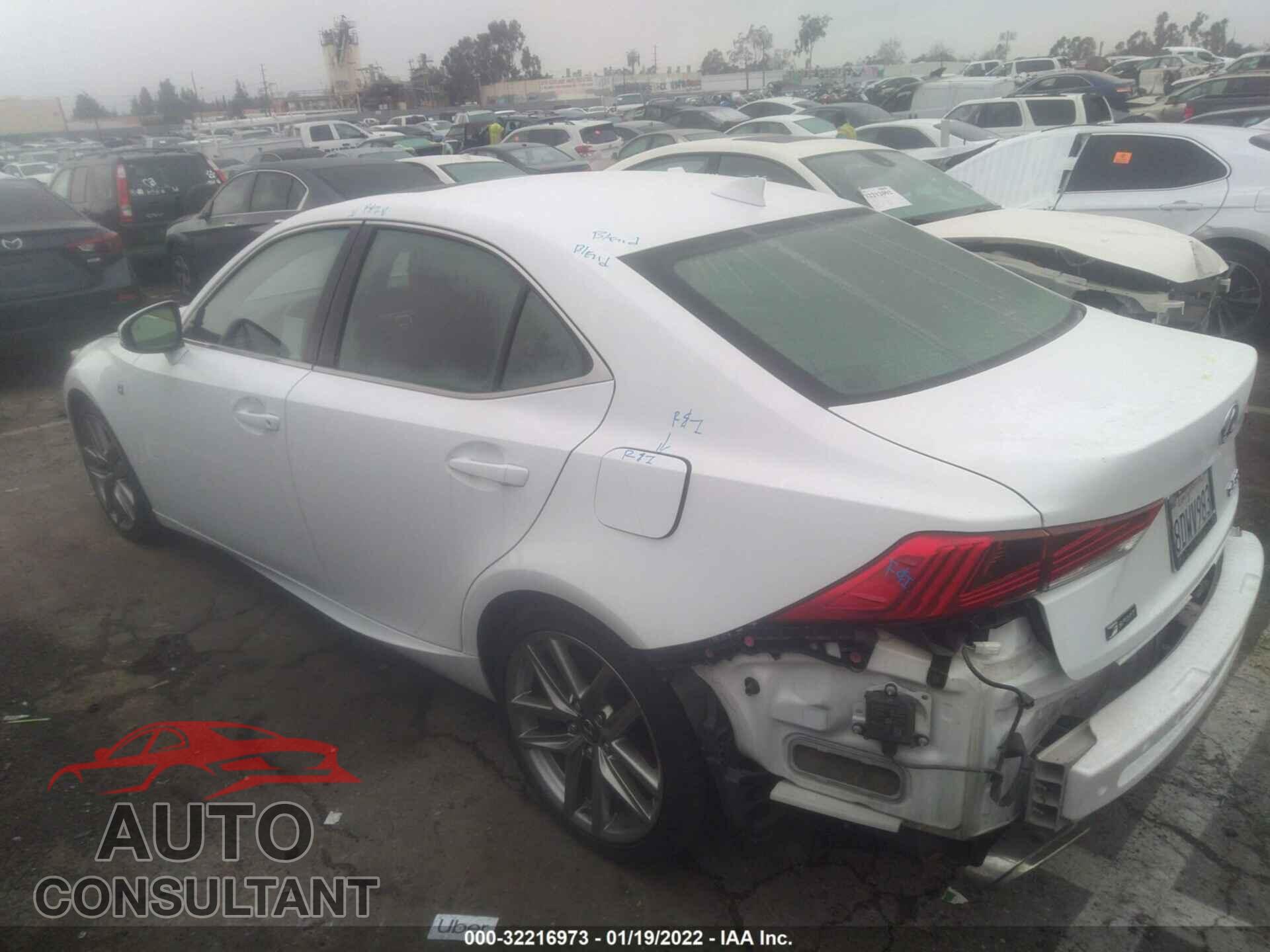 LEXUS IS 2018 - JTHBA1D26J5073593