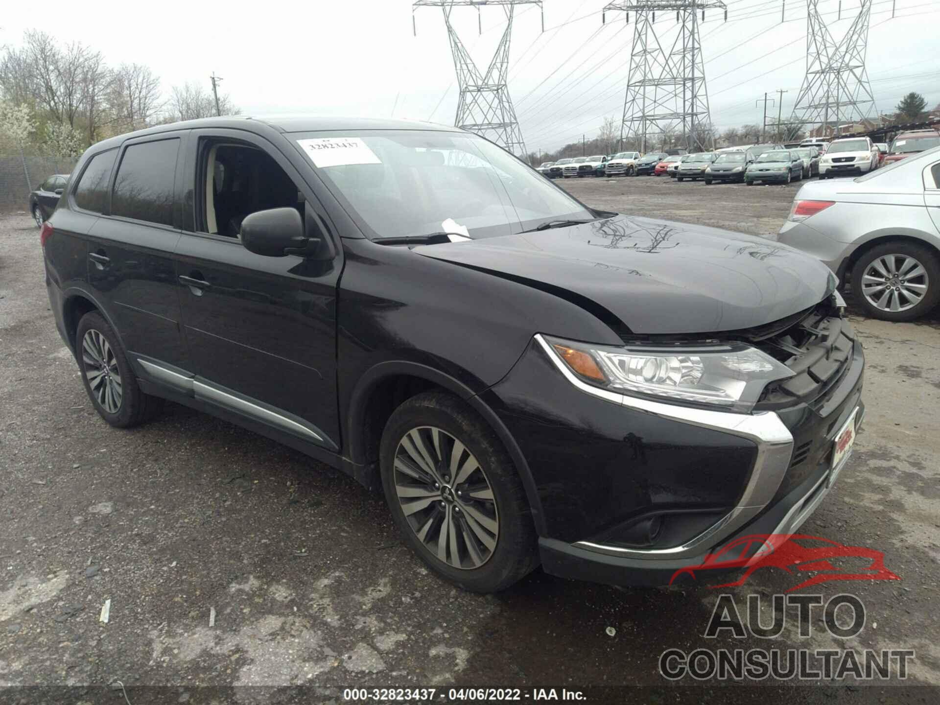 MITSUBISHI OUTLANDER 2019 - JA4AD2A3XKZ016051