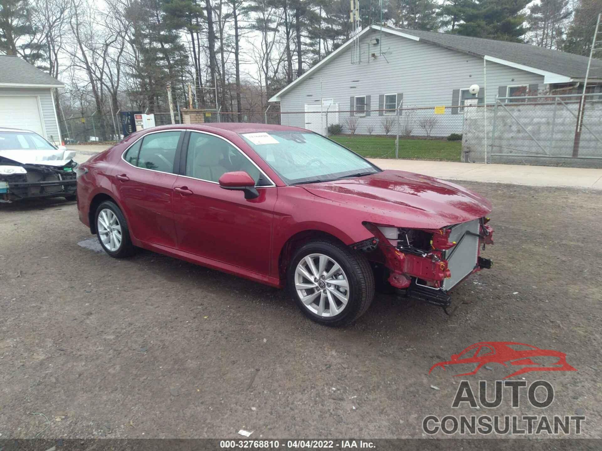 TOYOTA CAMRY 2021 - 4T1C11AK5MU495936