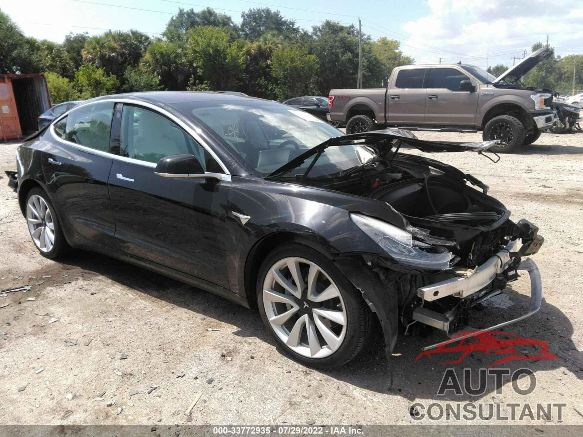 TESLA MODEL 3 2018 - 5YJ3E1EA0JF177852