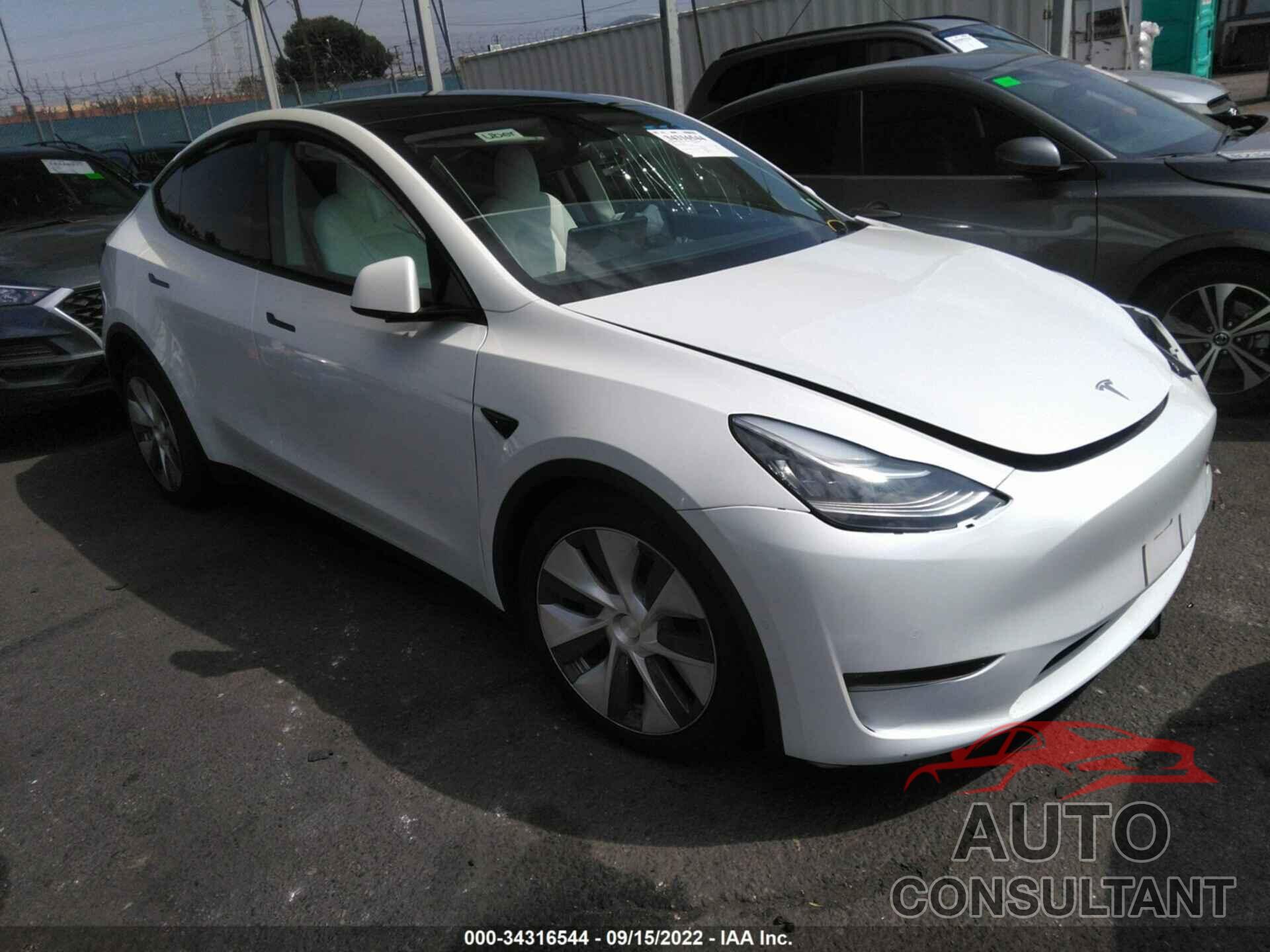 TESLA MODEL Y 2022 - 7SAYGAEE6NF358692