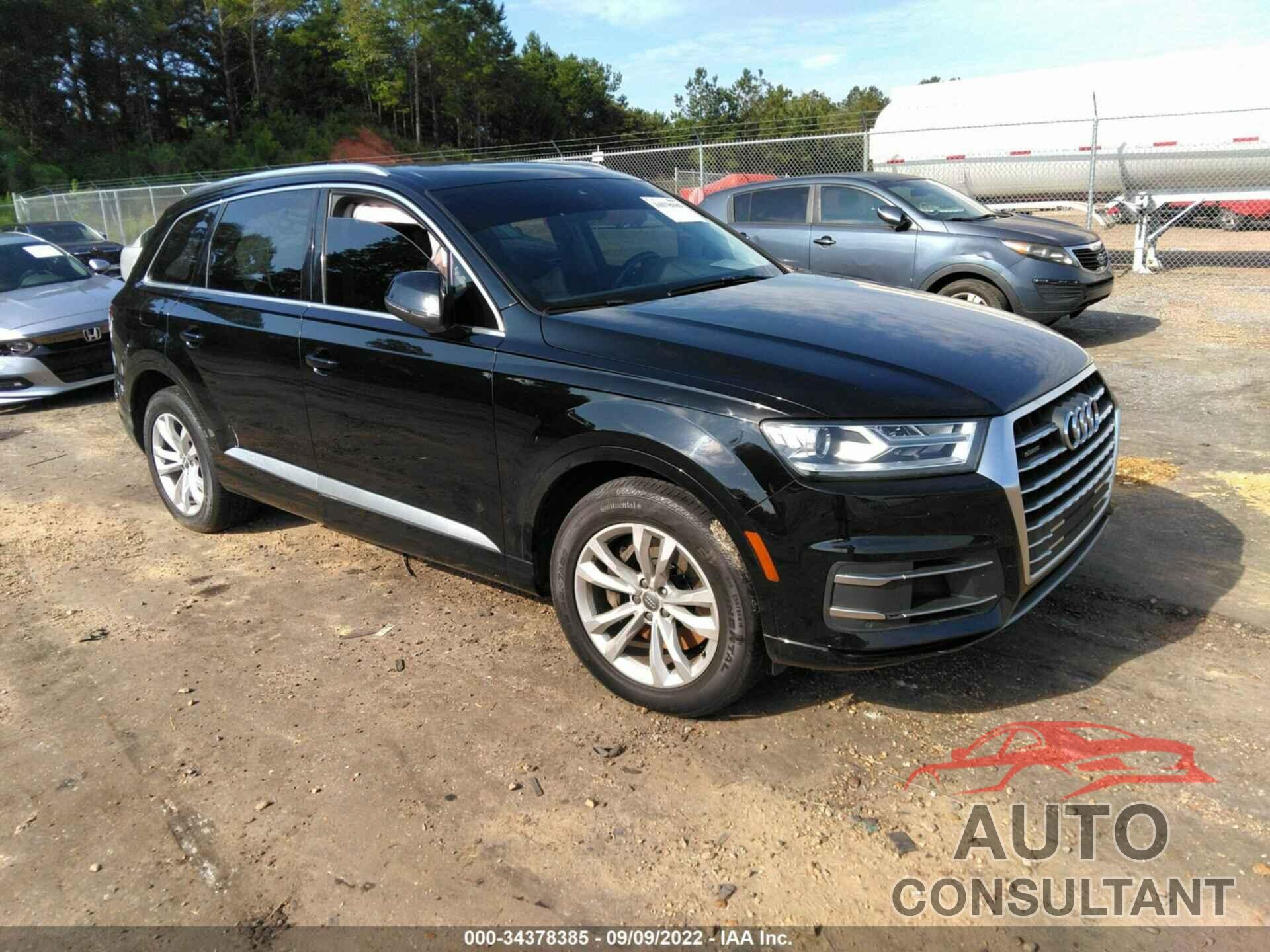 AUDI Q7 2018 - WA1LAAF71JD021089