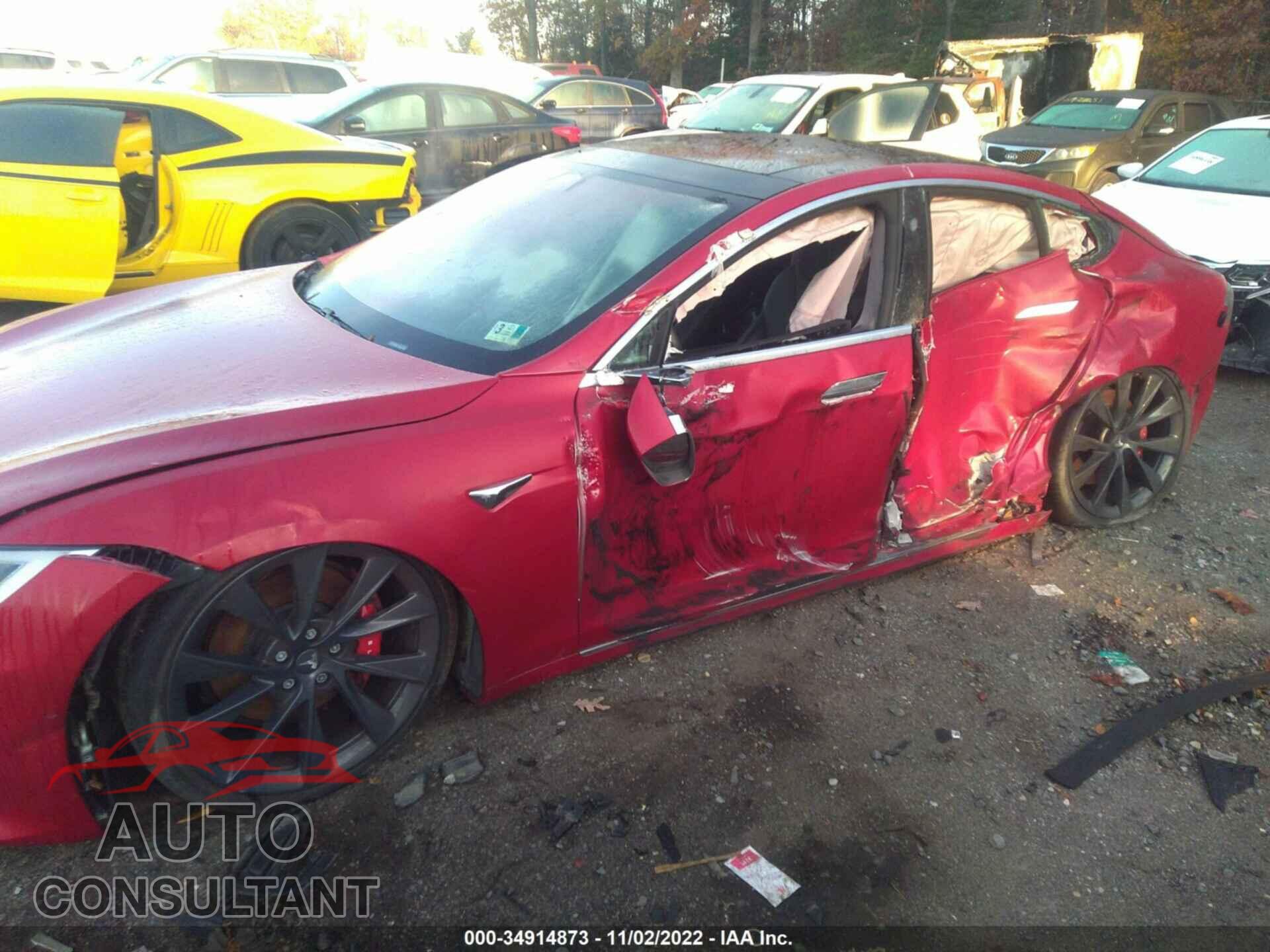 TESLA MODEL S 2018 - 5YJSA1E43JF242582