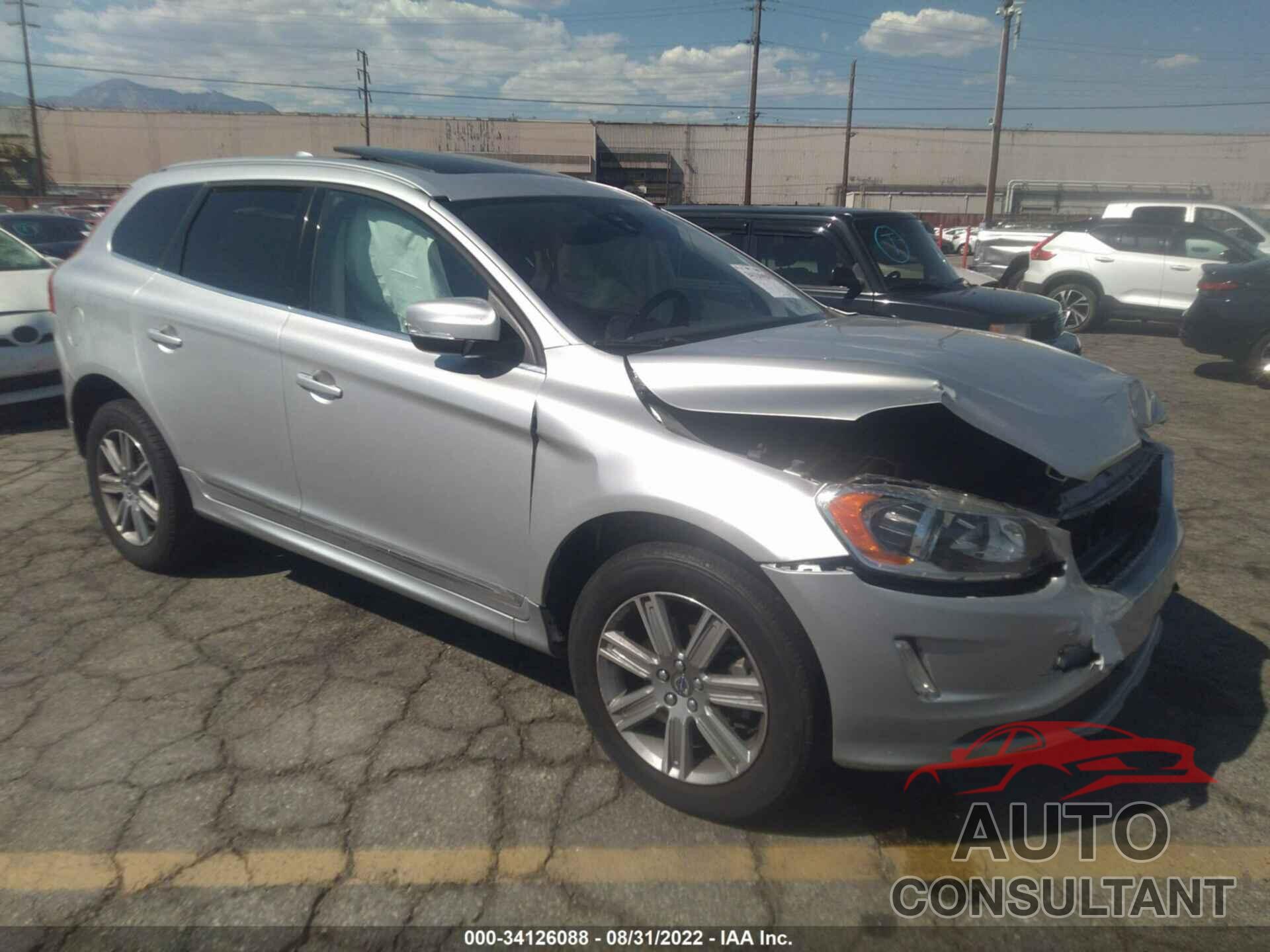 VOLVO XC60 2017 - YV440MRU7H2002498