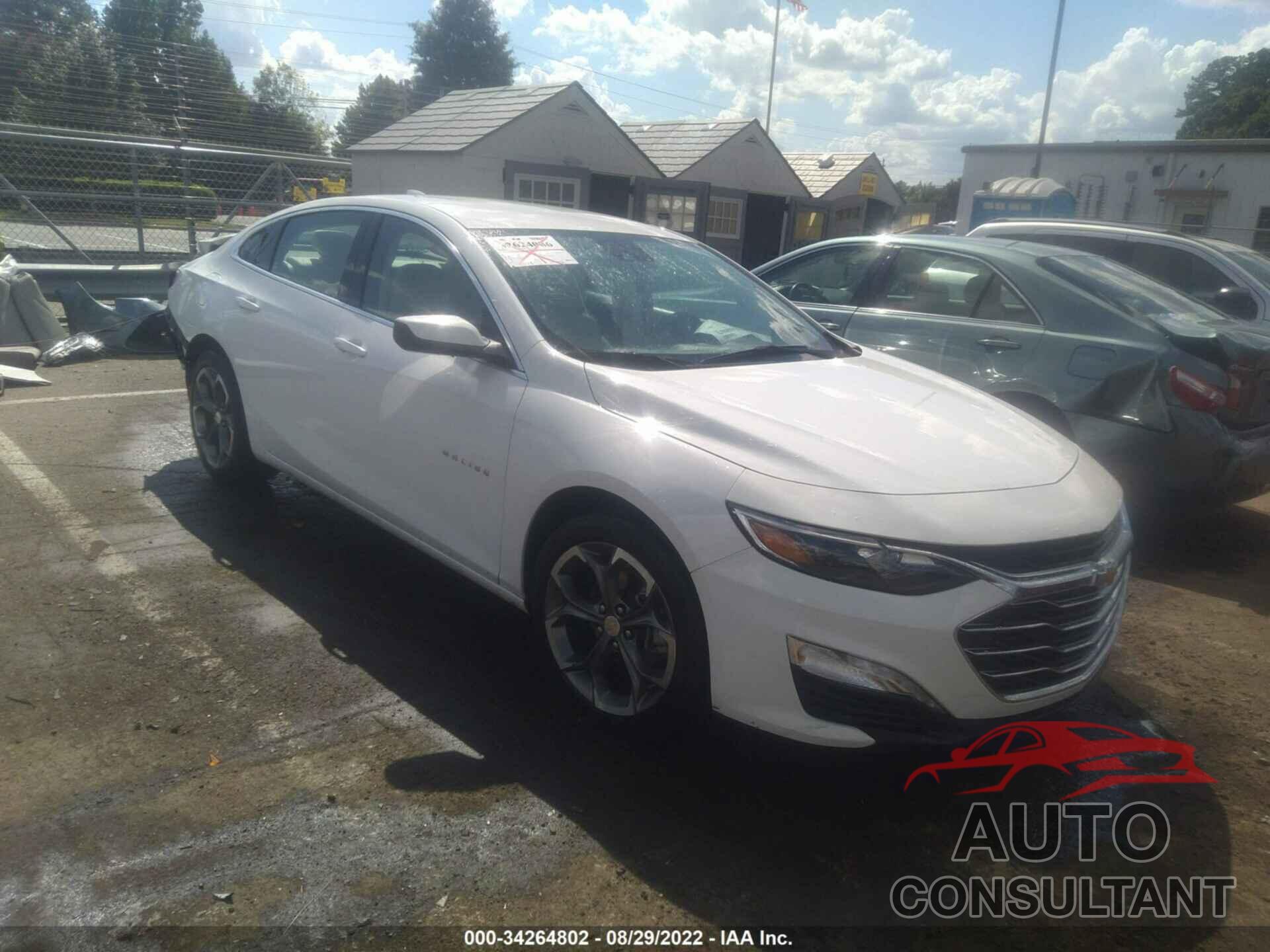CHEVROLET MALIBU 2021 - 1G1ZD5ST8MF049443