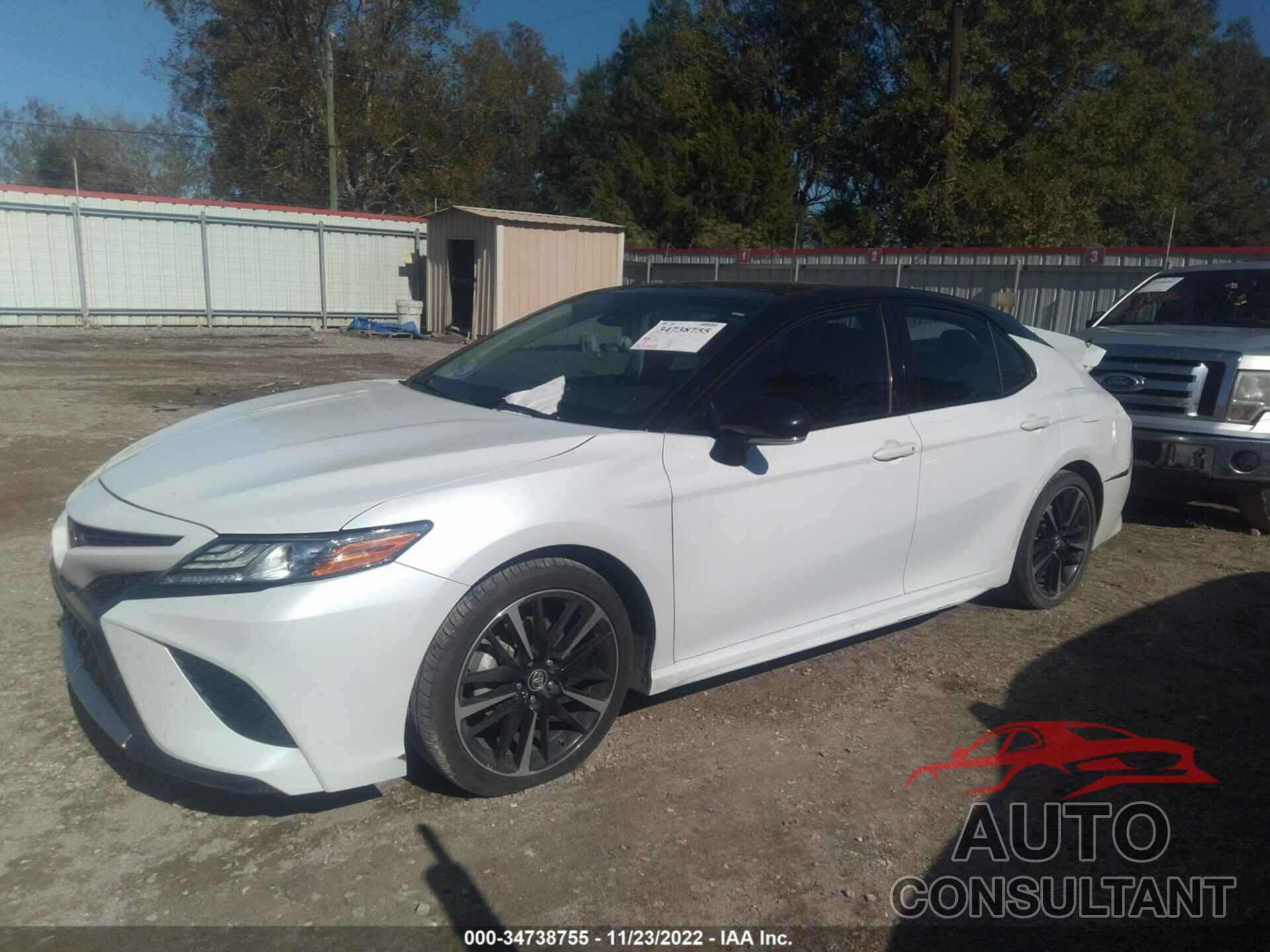 TOYOTA CAMRY 2019 - 4T1B61HK9KU239931