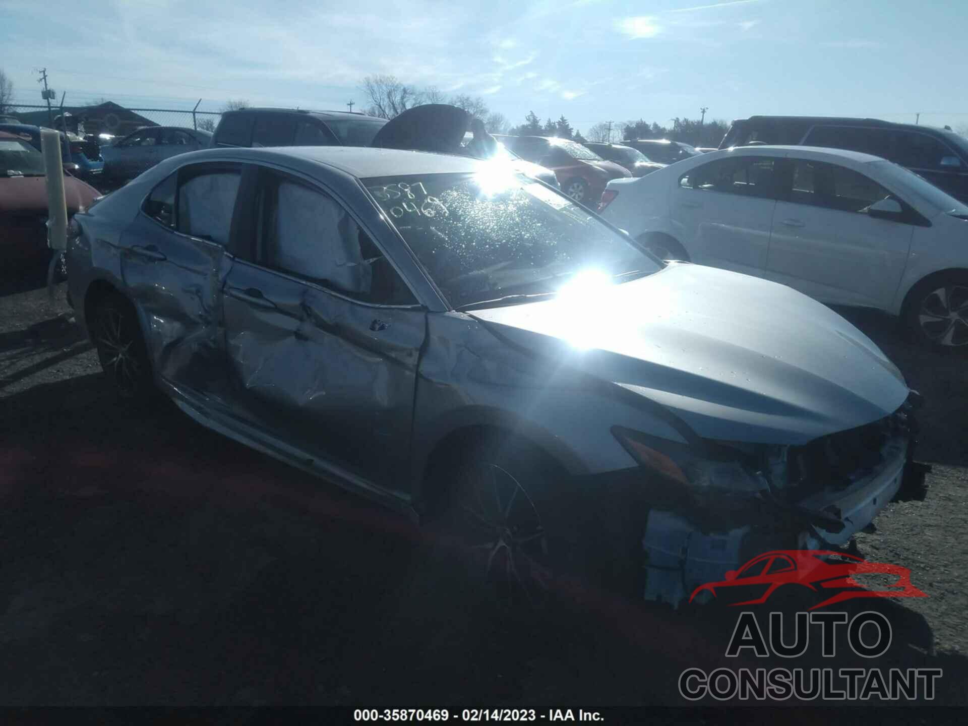 TOYOTA CAMRY 2022 - 4T1G11AK6NU067022