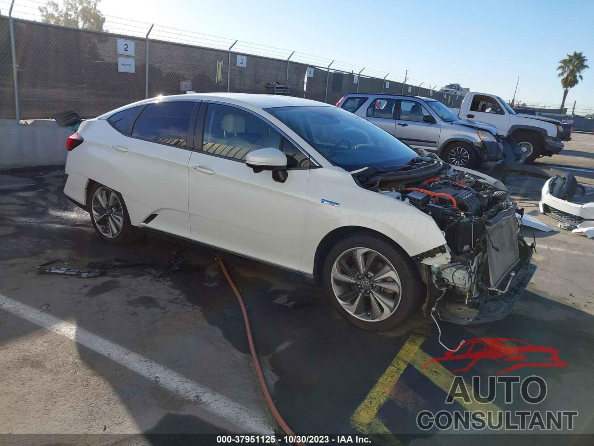 HONDA CLARITY 2018 - JHMZC5F33JC016608