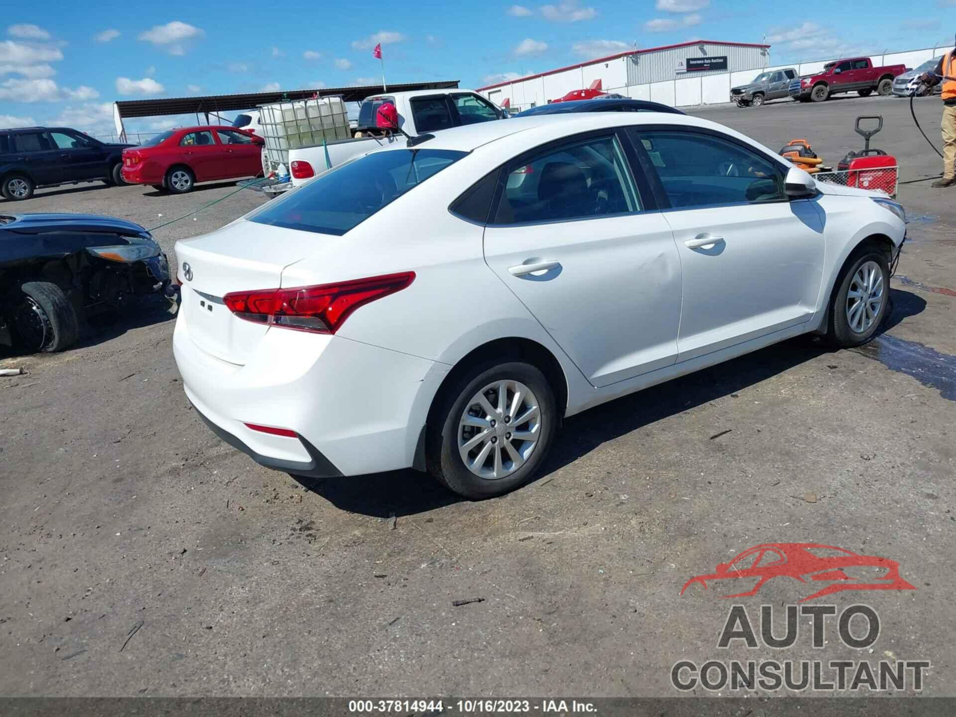 HYUNDAI ACCENT 2022 - 3KPC24A62NE158808