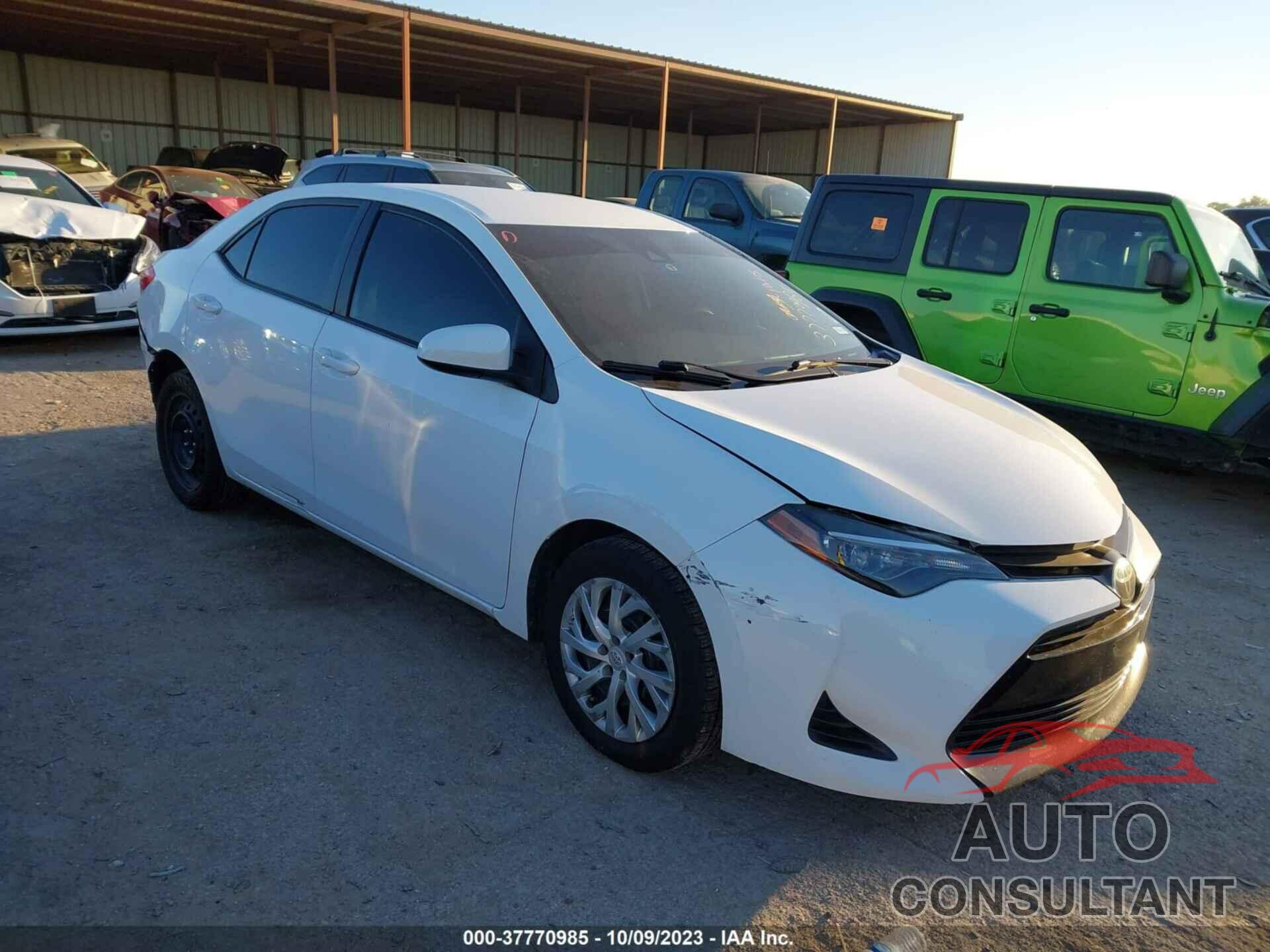 TOYOTA COROLLA 2019 - 5YFBURHEXKP895538