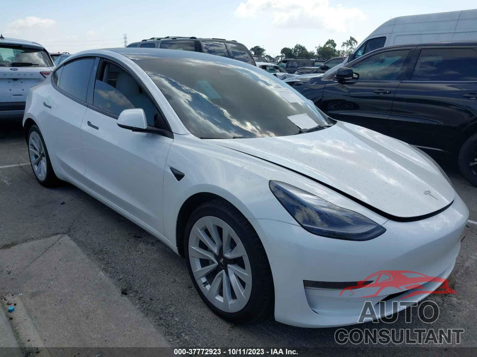 TESLA MODEL 3 2022 - 5YJ3E1EA2NF351555