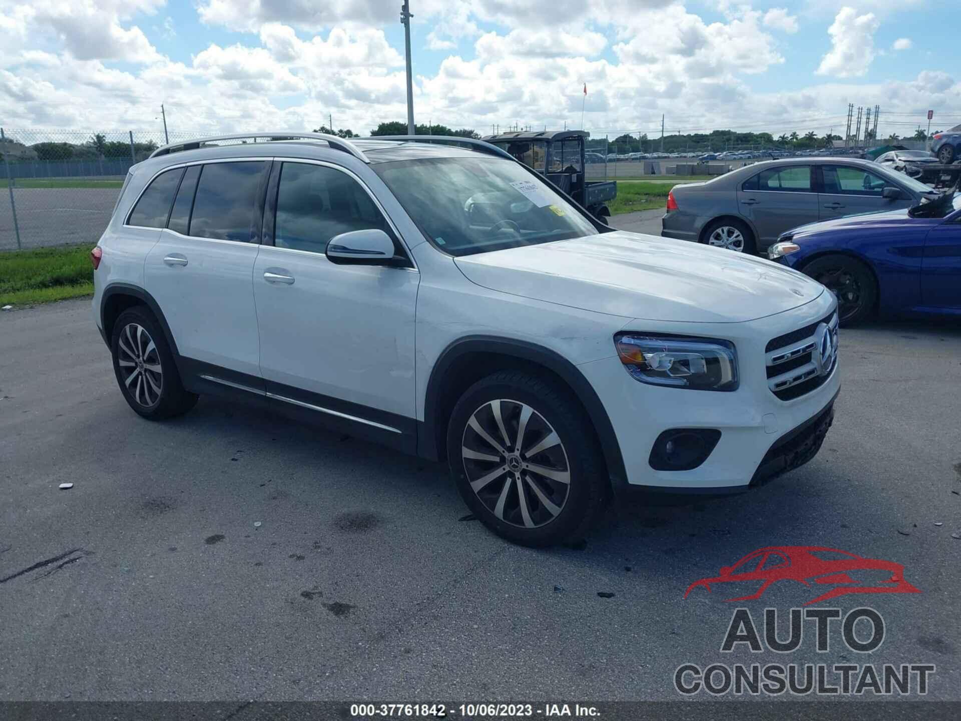 MERCEDES-BENZ GLB 250 2022 - W1N4M4GB7NW245525