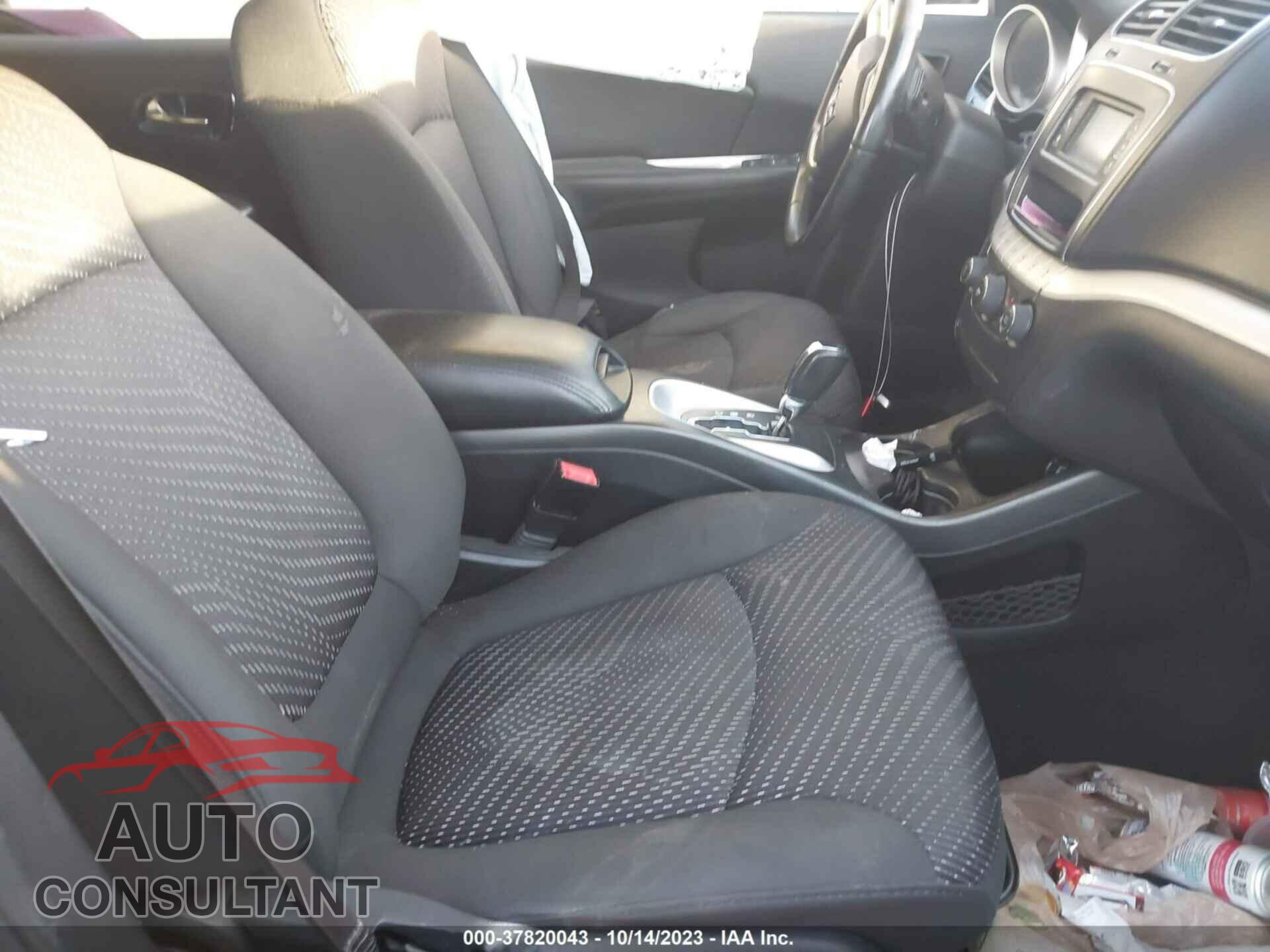 DODGE JOURNEY 2016 - 3C4PDCAB8GT120341