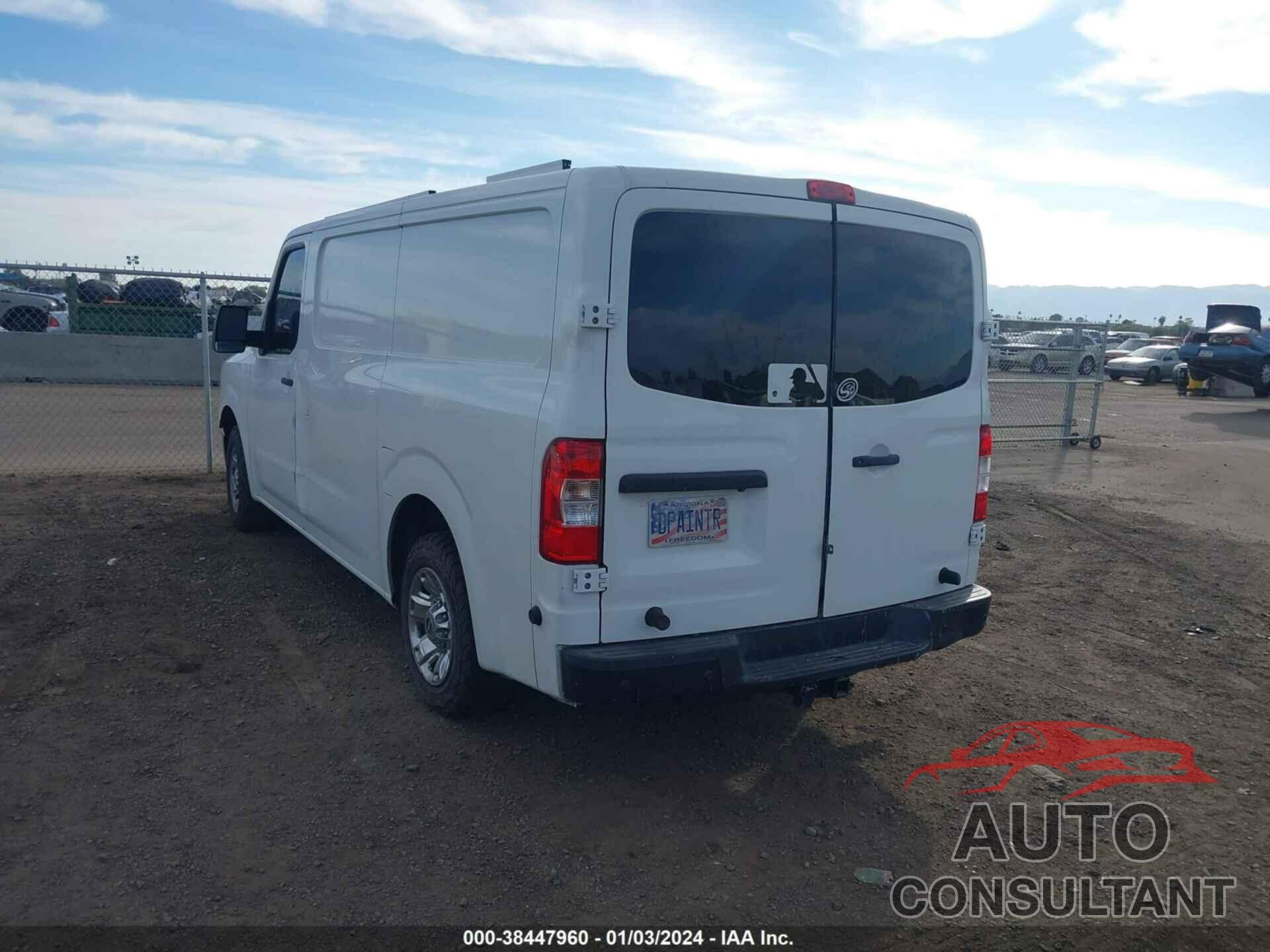 NISSAN NV CARGO NV1500 2016 - 1N6BF0KM5GN813416