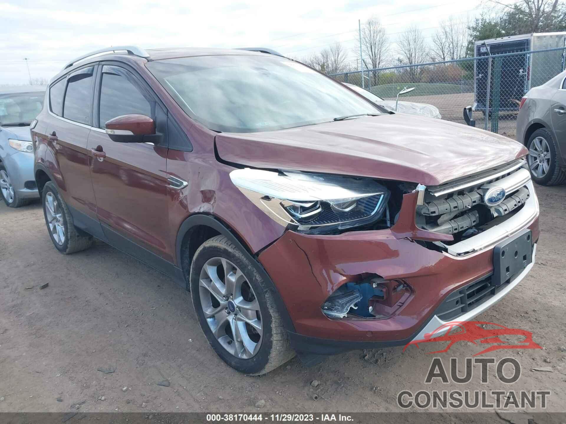 FORD ESCAPE 2018 - 1FMCU9J93JUA66695