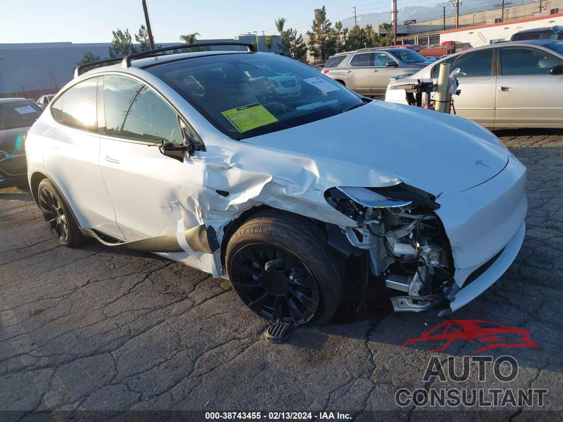 TESLA MODEL Y 2023 - 7SAYGDEE5PA111584