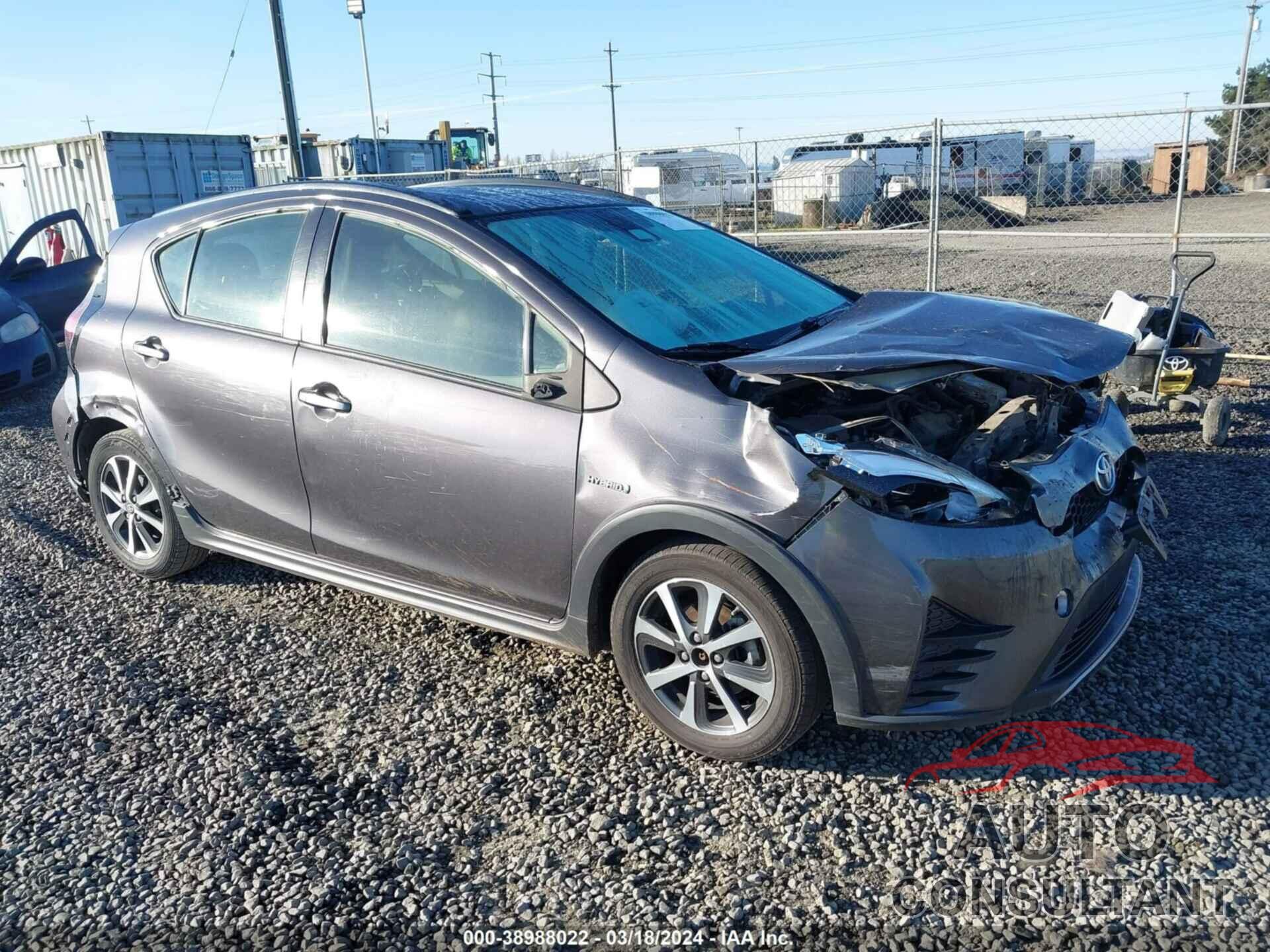 TOYOTA PRIUS C 2018 - JTDKDTB37J1603772