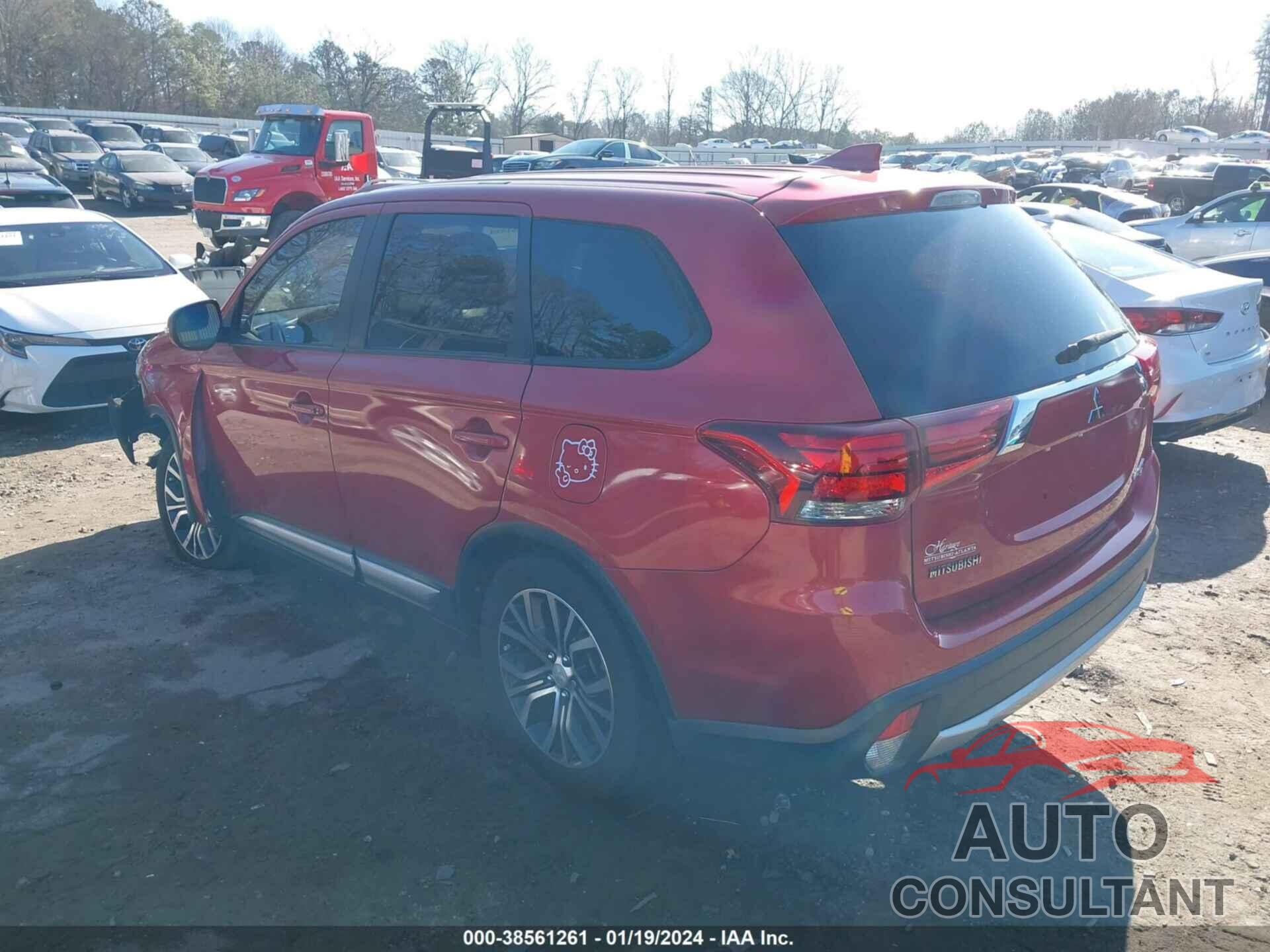 MITSUBISHI OUTLANDER 2018 - JA4AD3A3XJZ003045